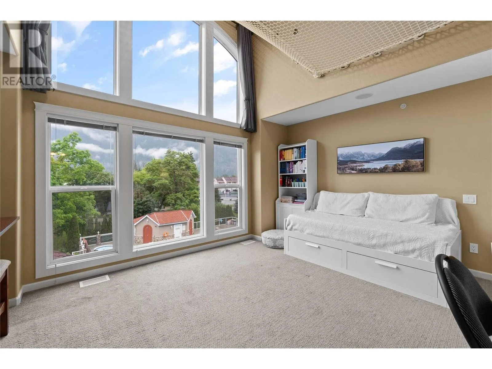1130 Riverside Avenue Unit# 27