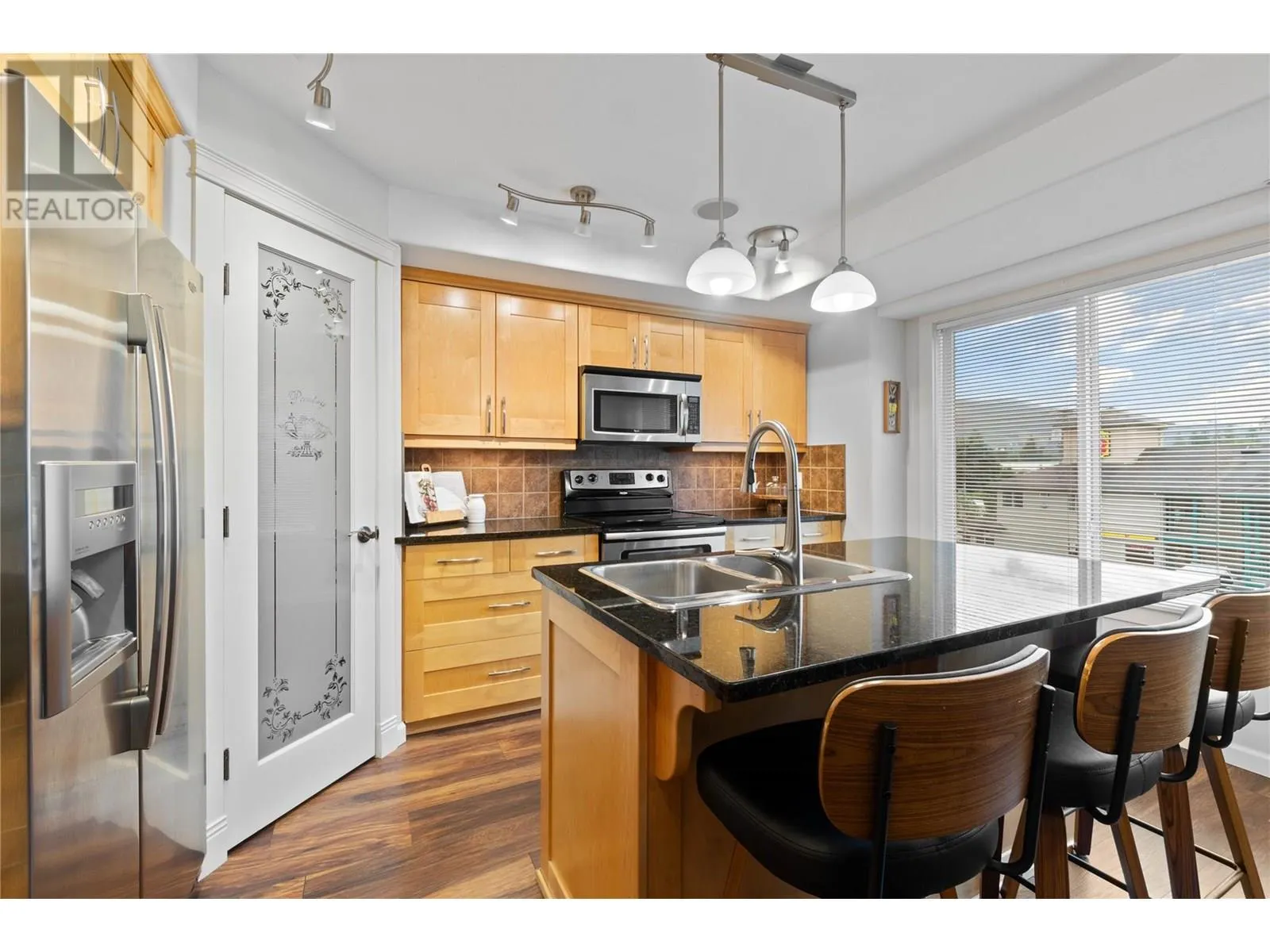 1130 Riverside Avenue Unit# 27