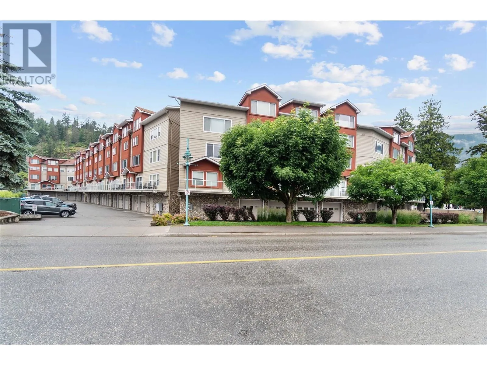 1130 Riverside Avenue Unit# 27