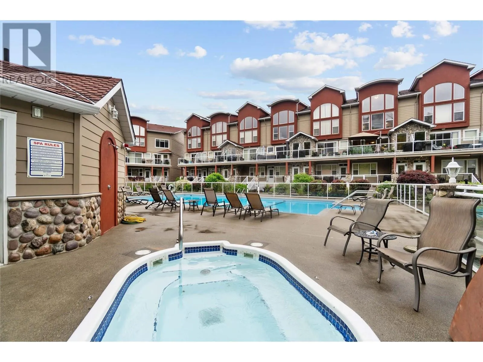 1130 Riverside Avenue Unit# 27