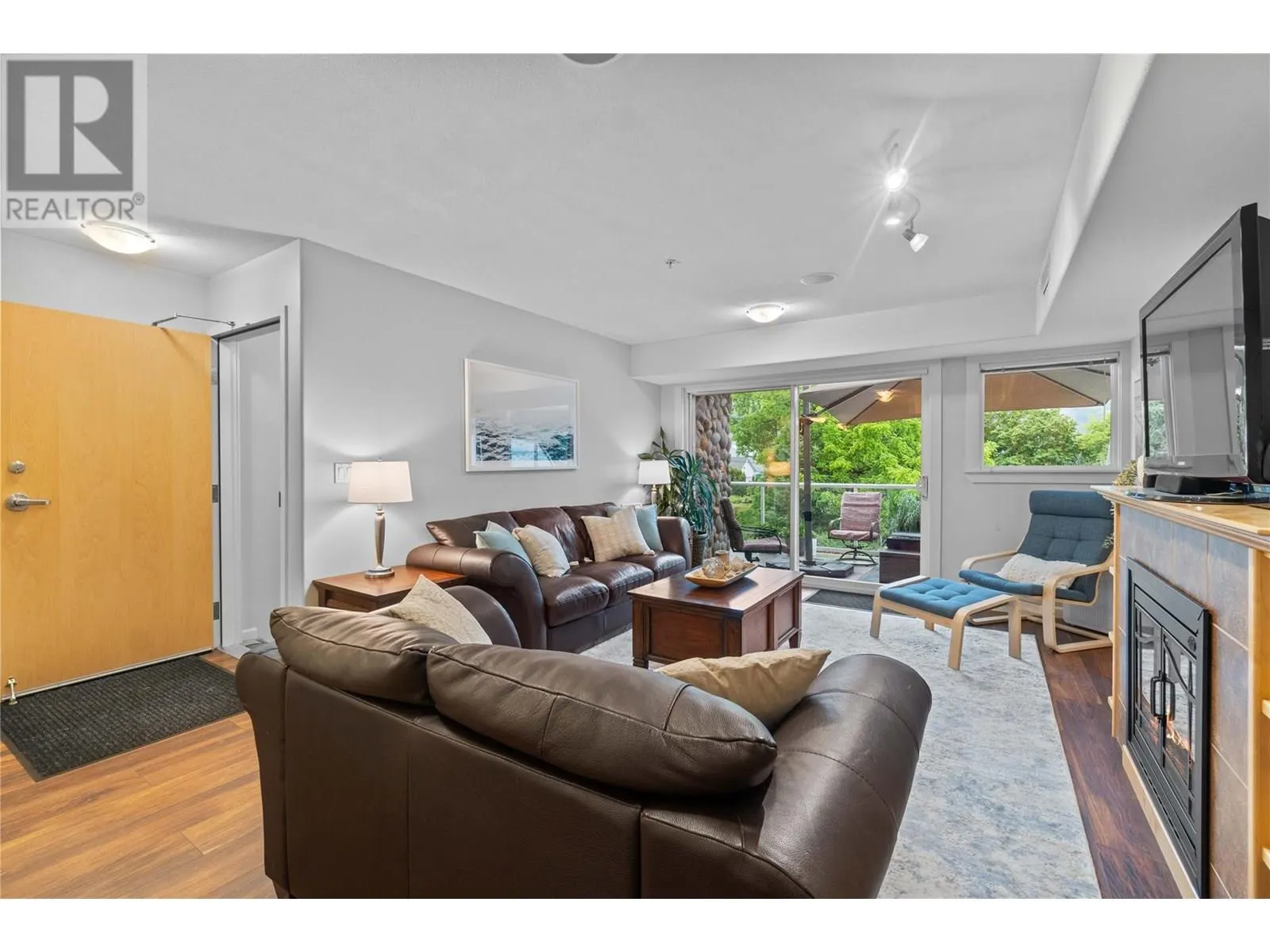 1130 Riverside Avenue Unit# 27