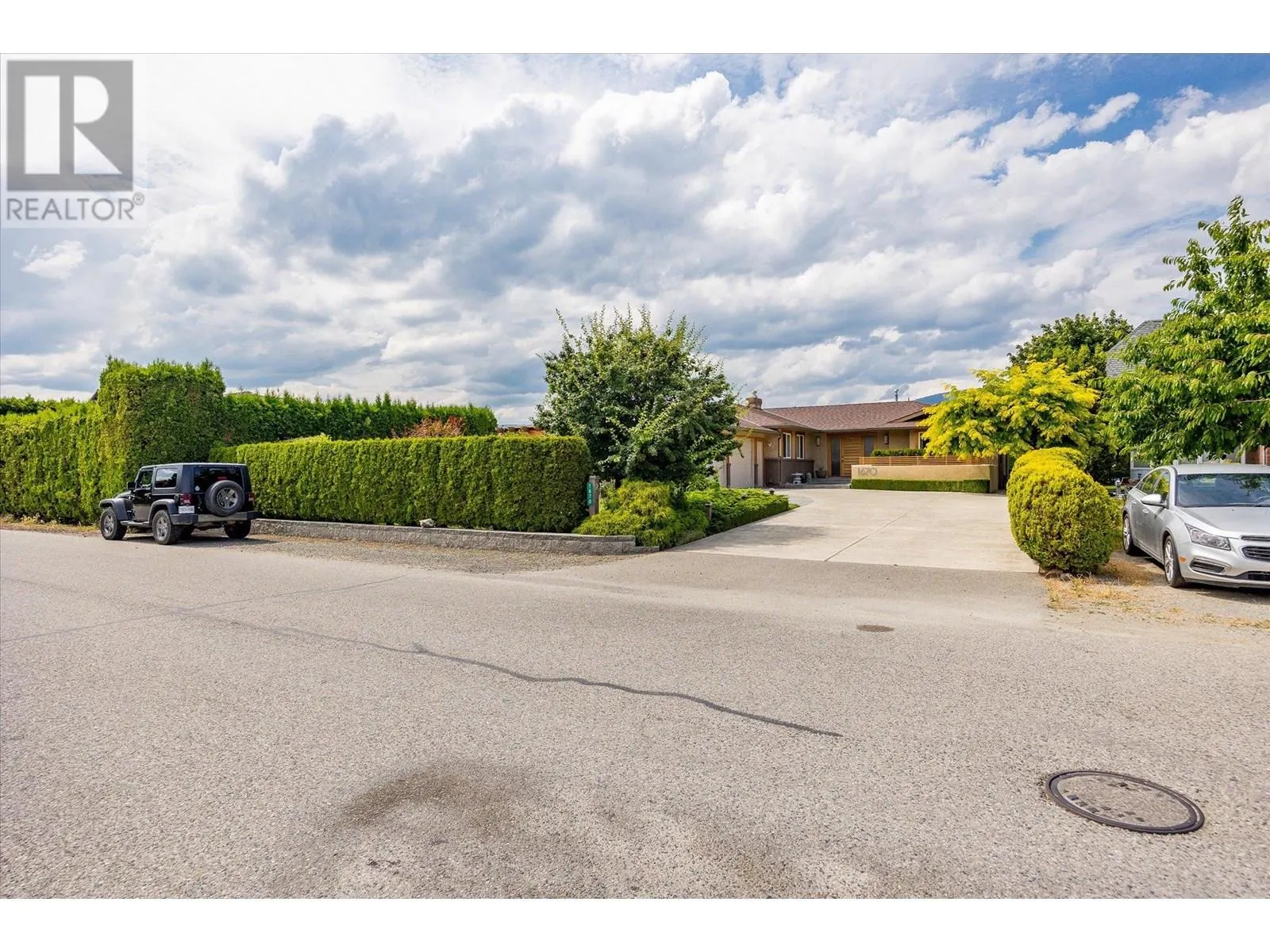 1670 Pritchard Drive