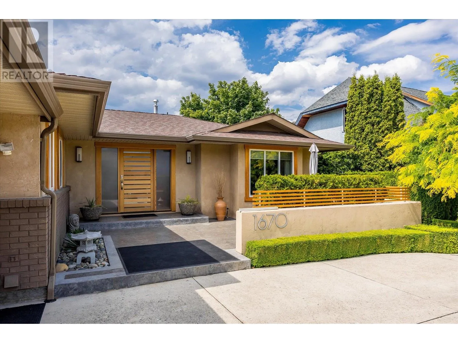 1670 Pritchard Drive