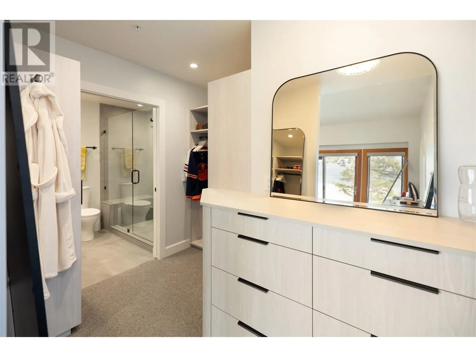 9845 Eastside Road Unit# 125 & 126