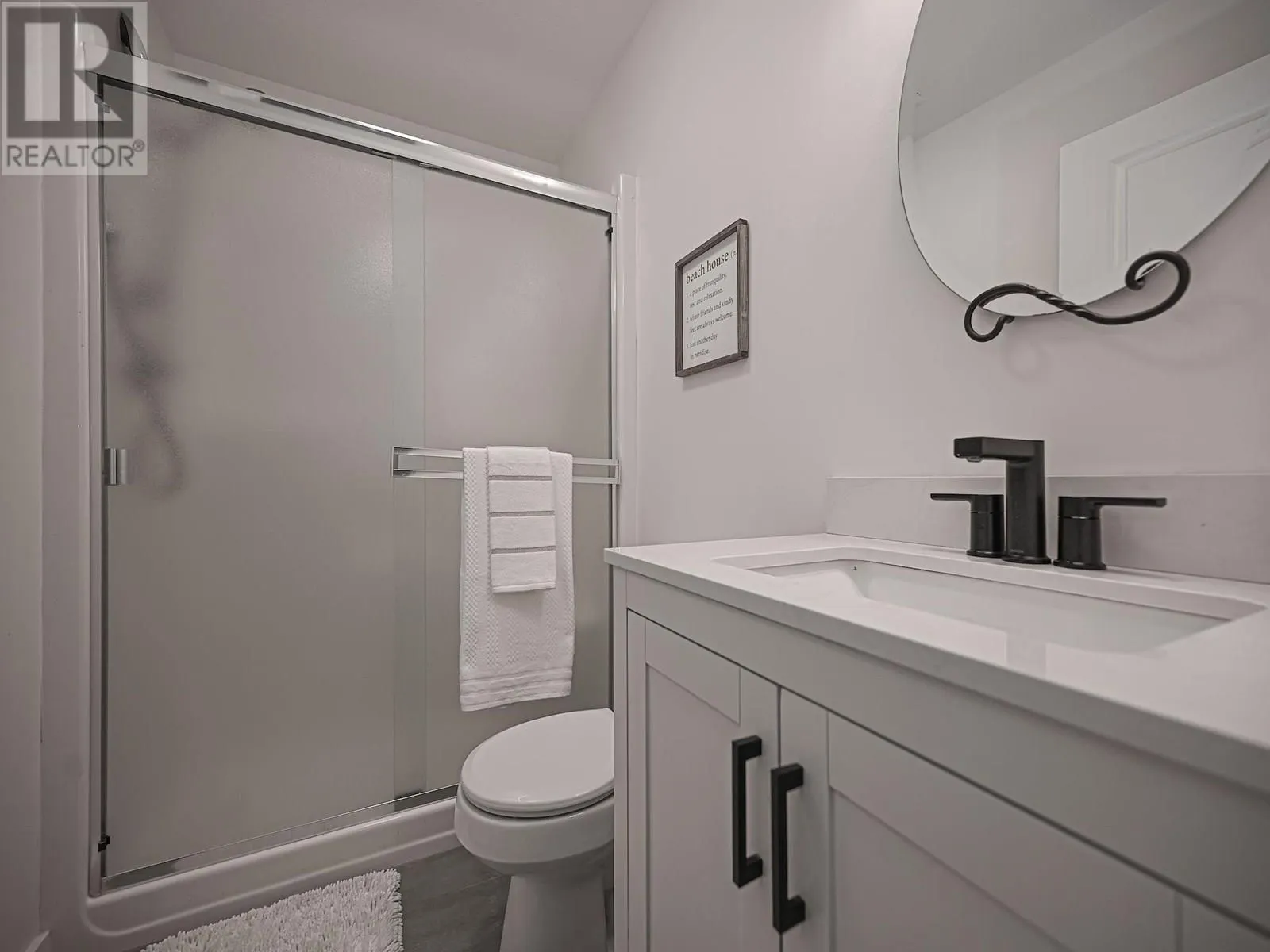 7998 Okanagan Landing Road