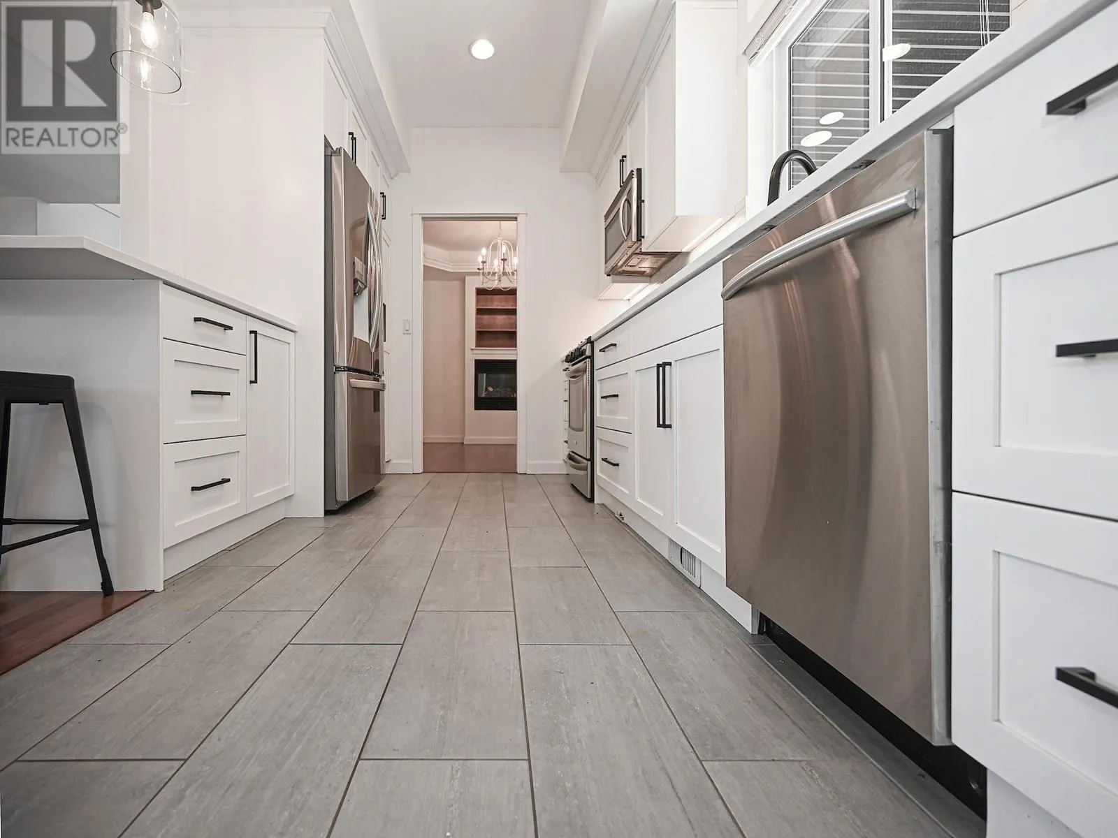 7998 Okanagan Landing Road