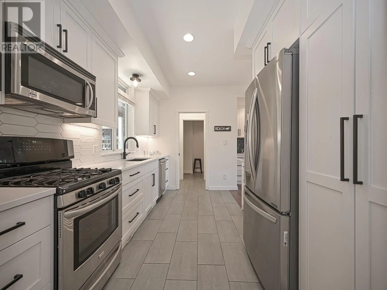 7998 Okanagan Landing Road
