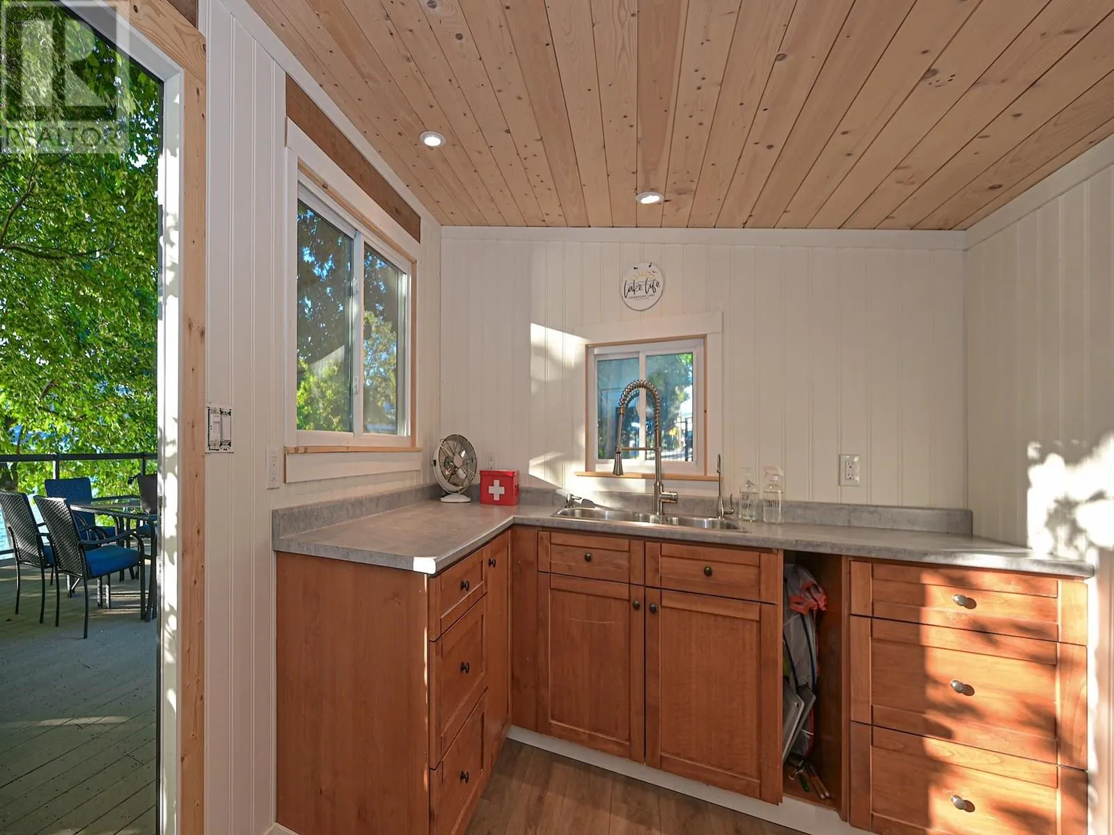 7998 Okanagan Landing Road