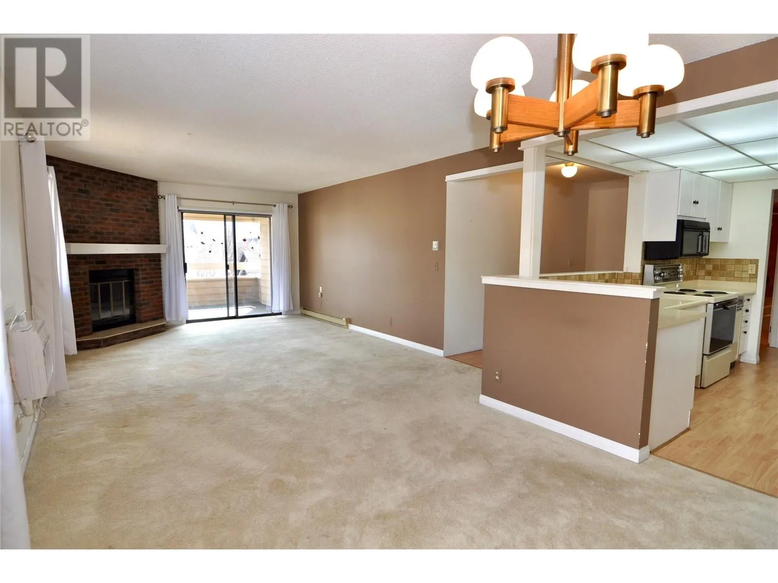 1035 Bernard Avenue E Unit# 305