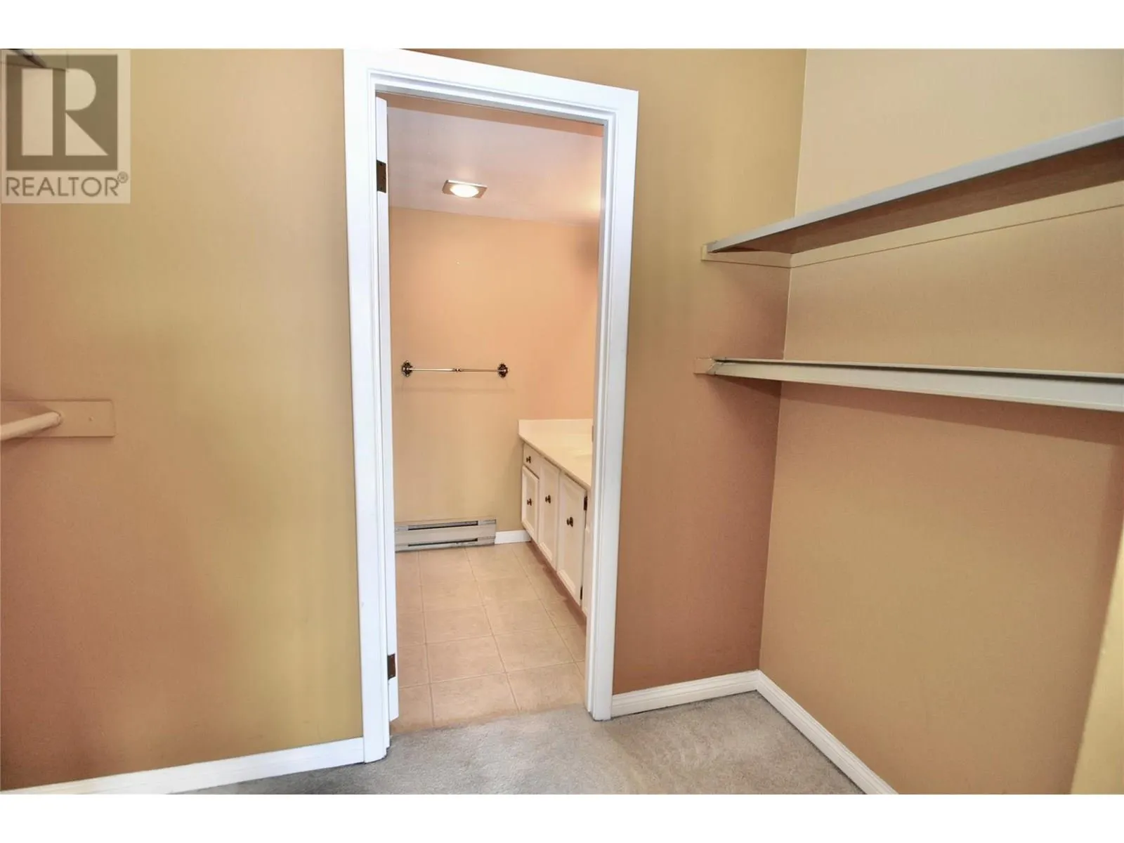 1035 Bernard Avenue E Unit# 305