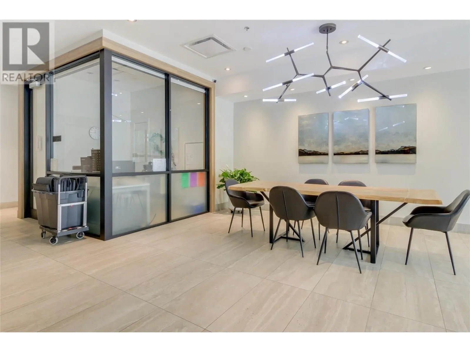1588 Ellis Street Unit# 1705