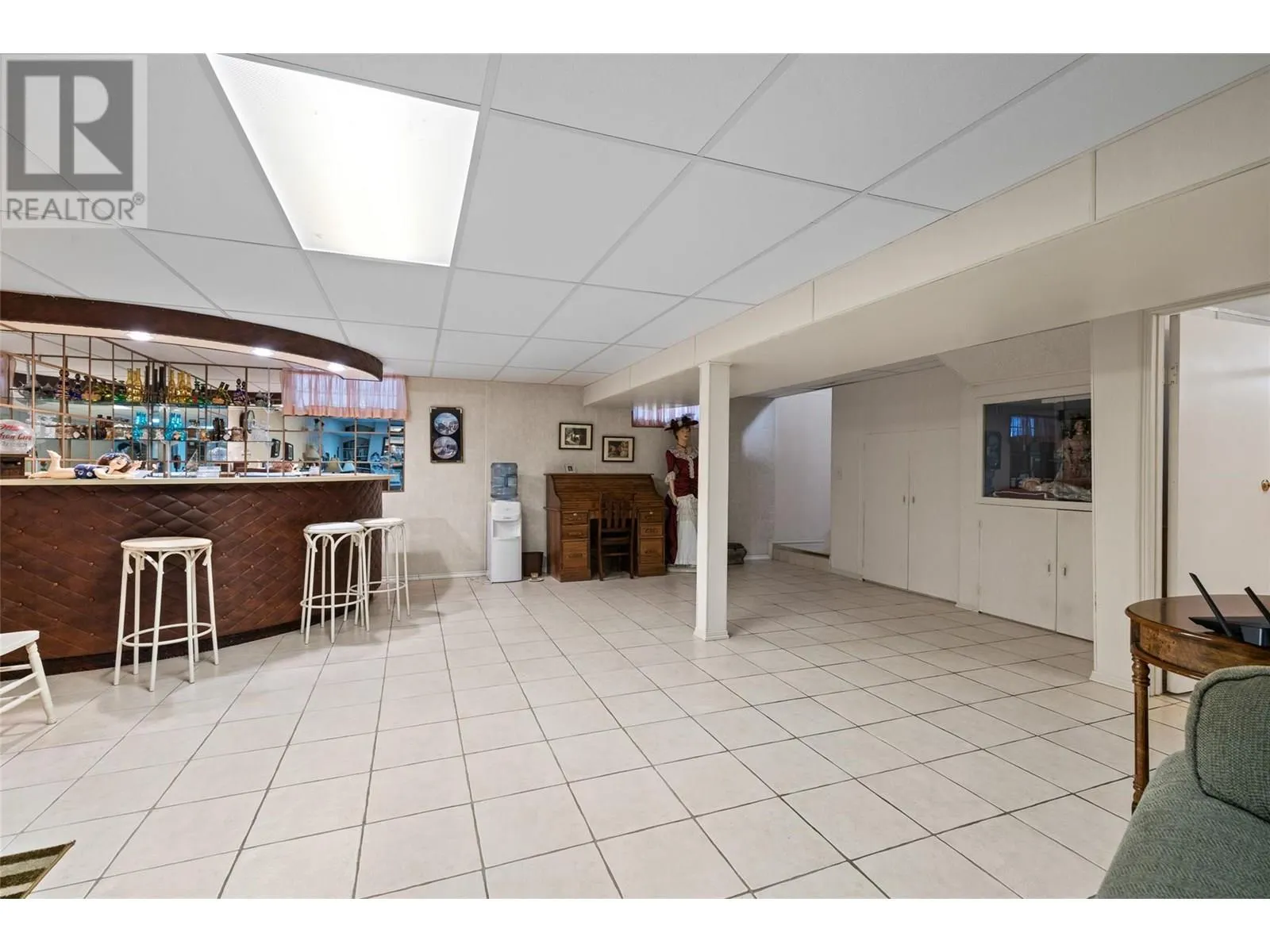 2436 Apollo Road