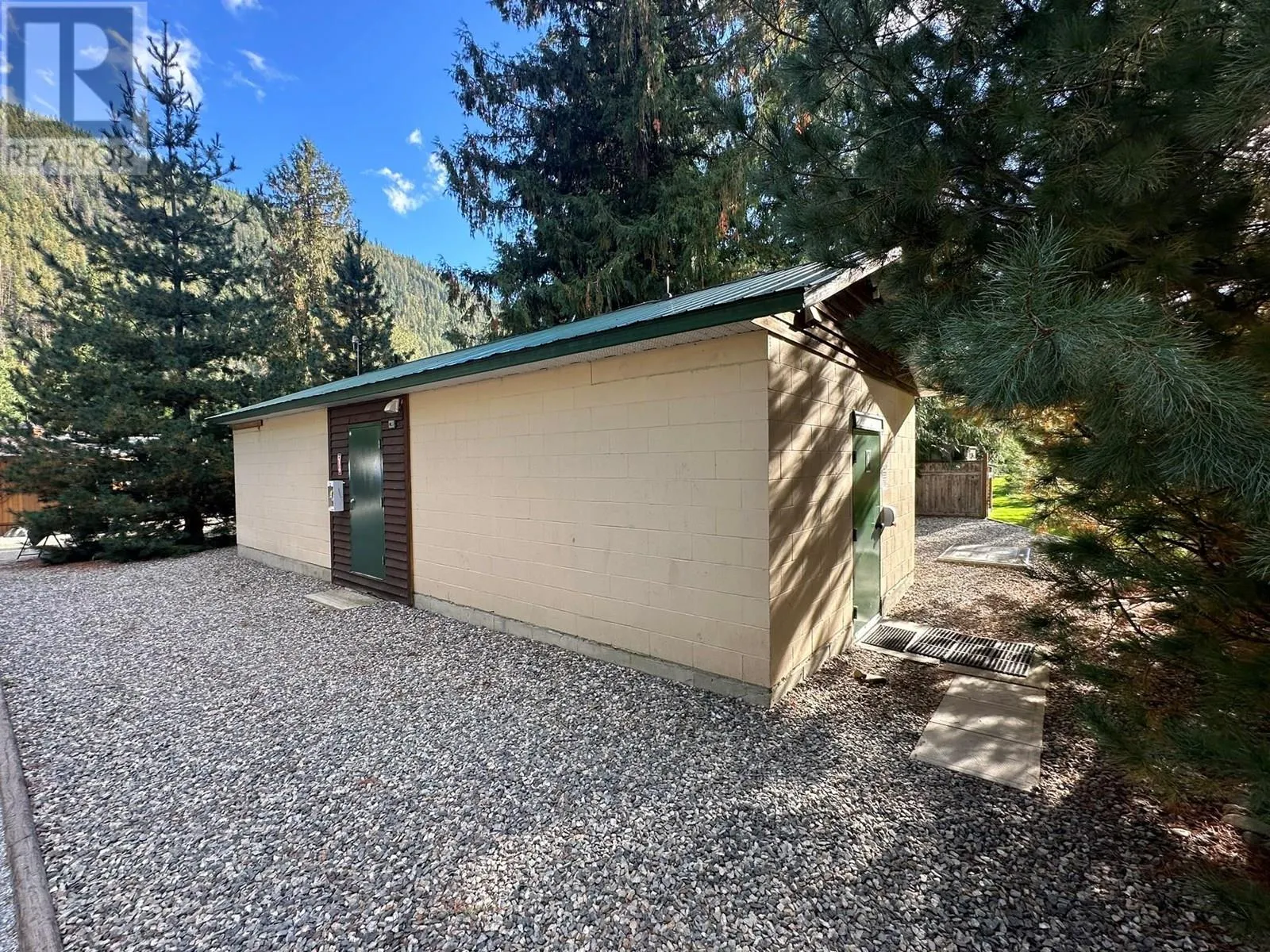 2202 Enderby Mabel Lake Road Unit# 127