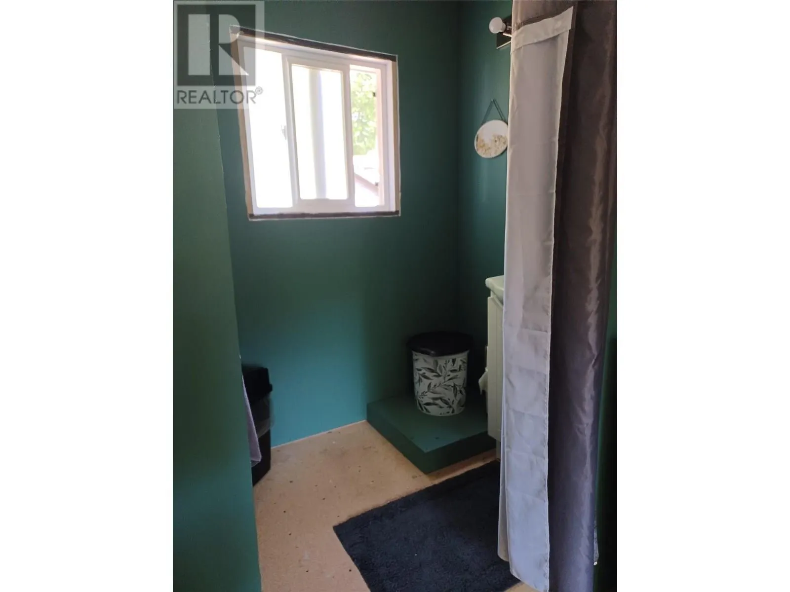 2202 Enderby Mabel Lake Road Unit# 127