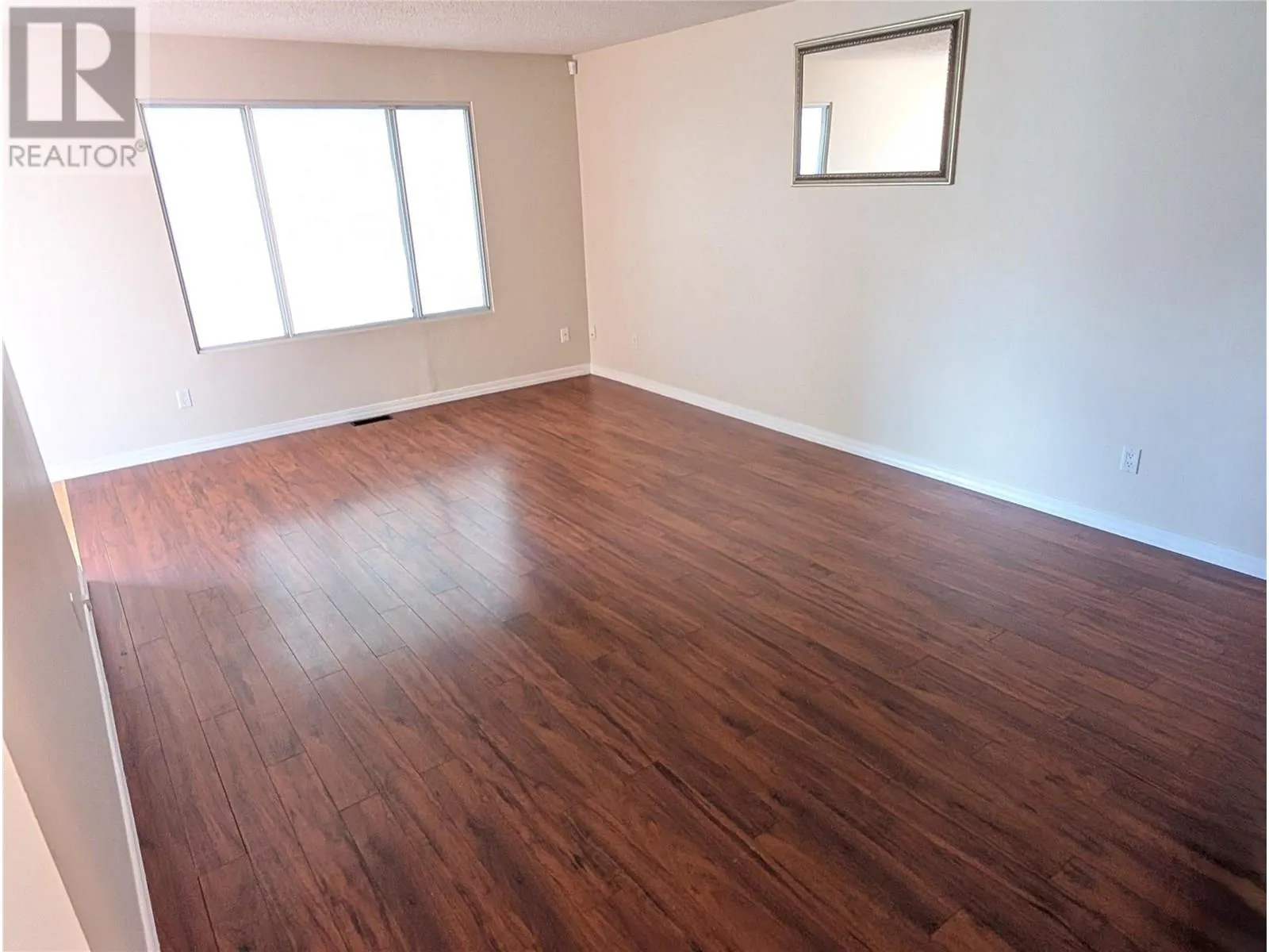 1087 Monterey Court