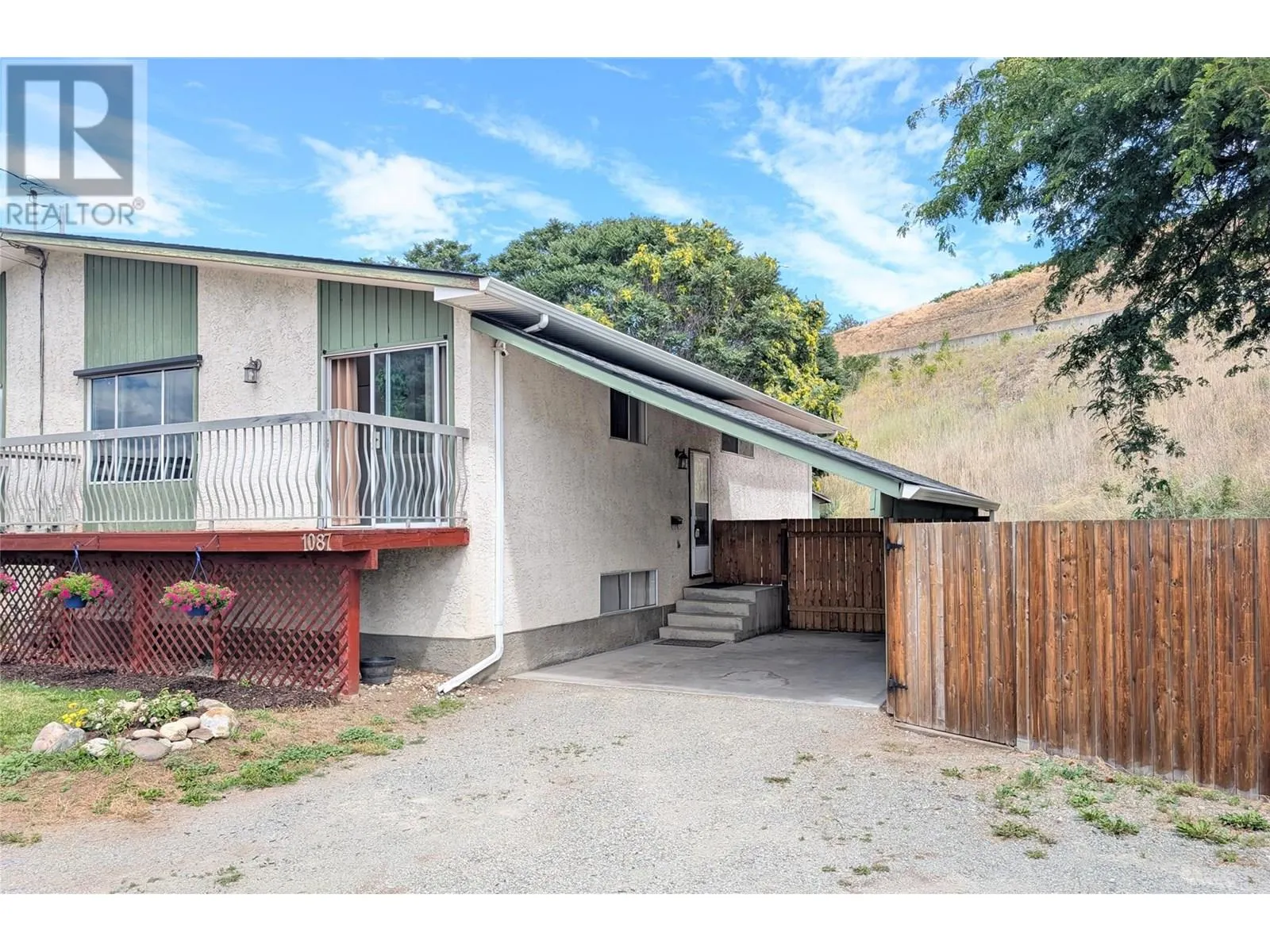 1087 Monterey Court