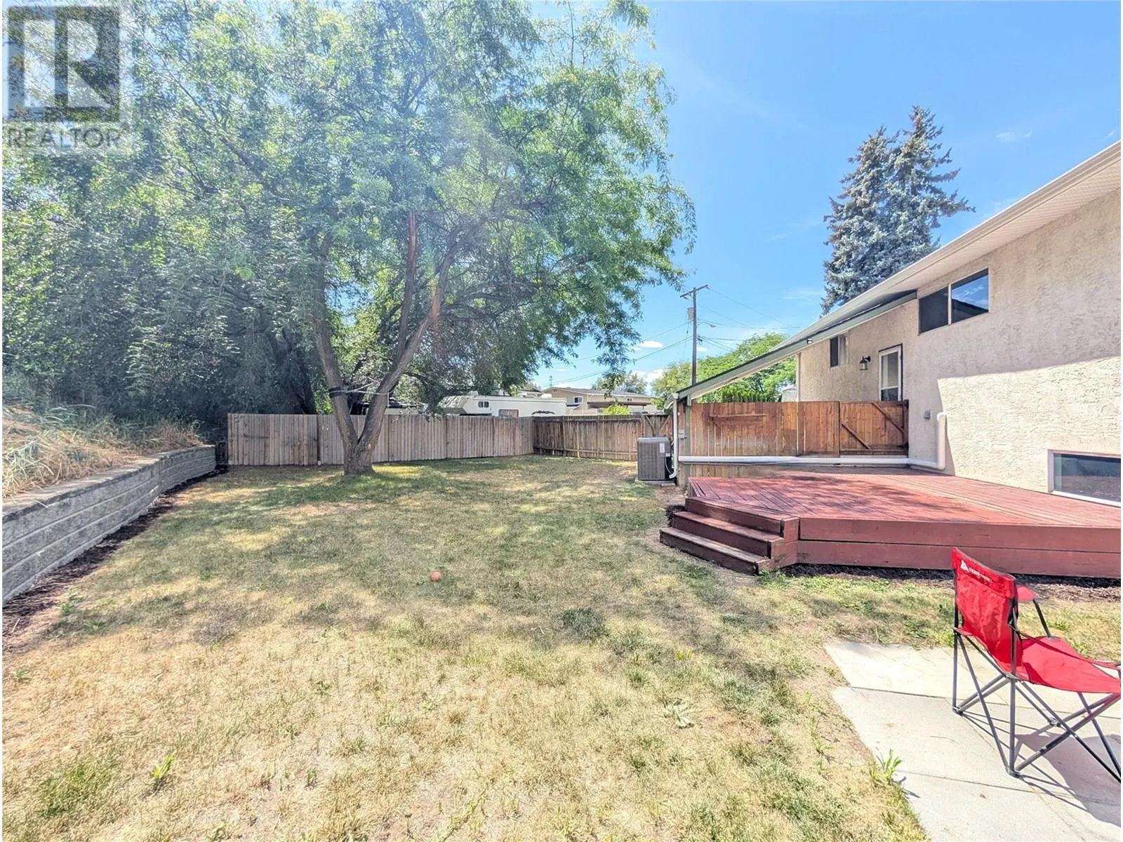 1087 Monterey Court