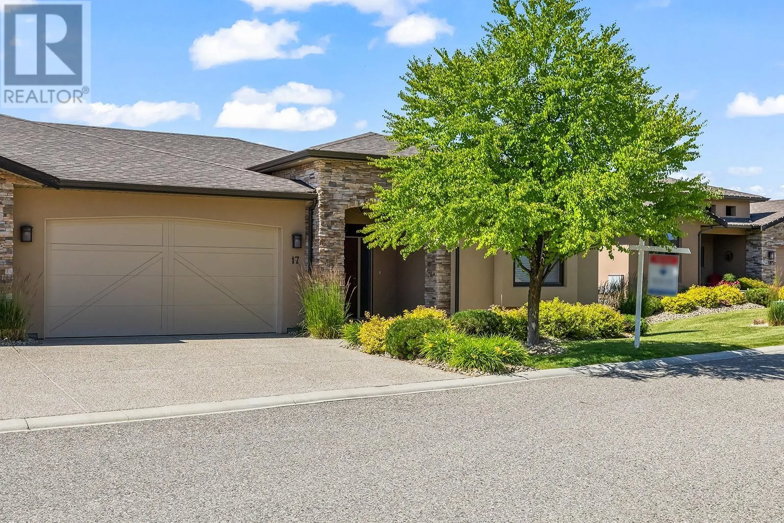588 Harrogate Lane Unit# 17