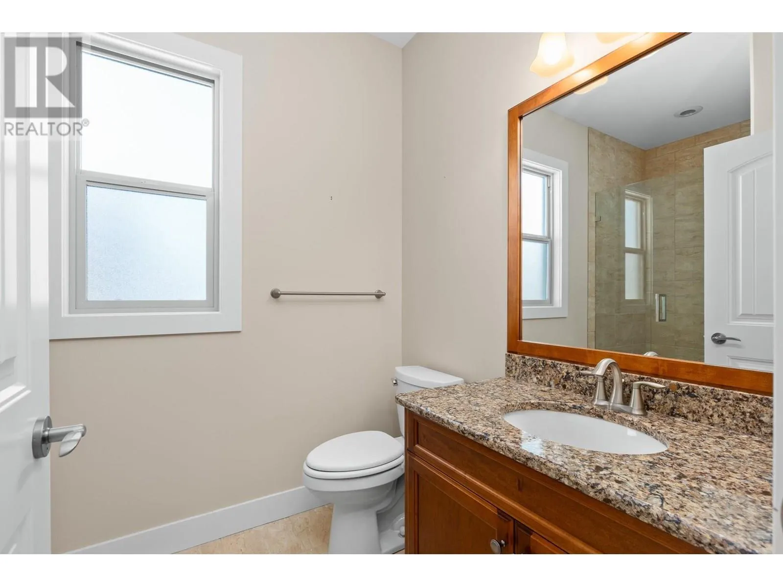 588 Harrogate Lane Unit# 17