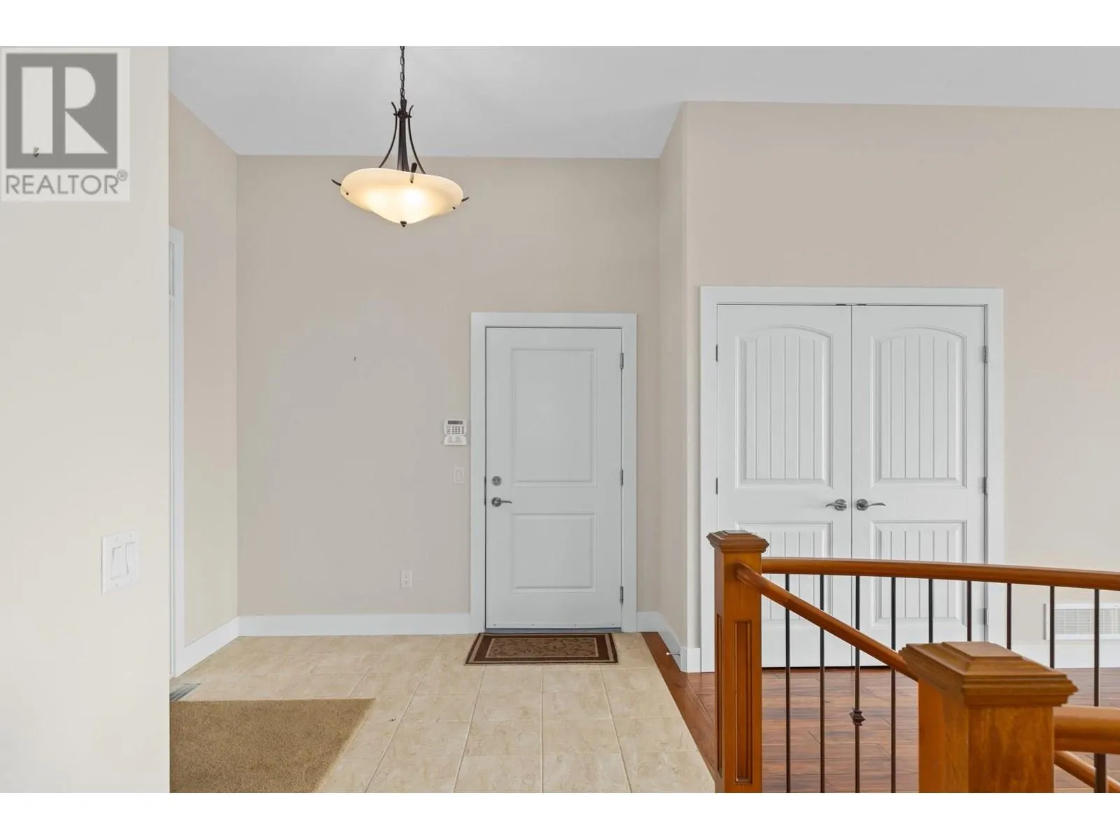 588 Harrogate Lane Unit# 17