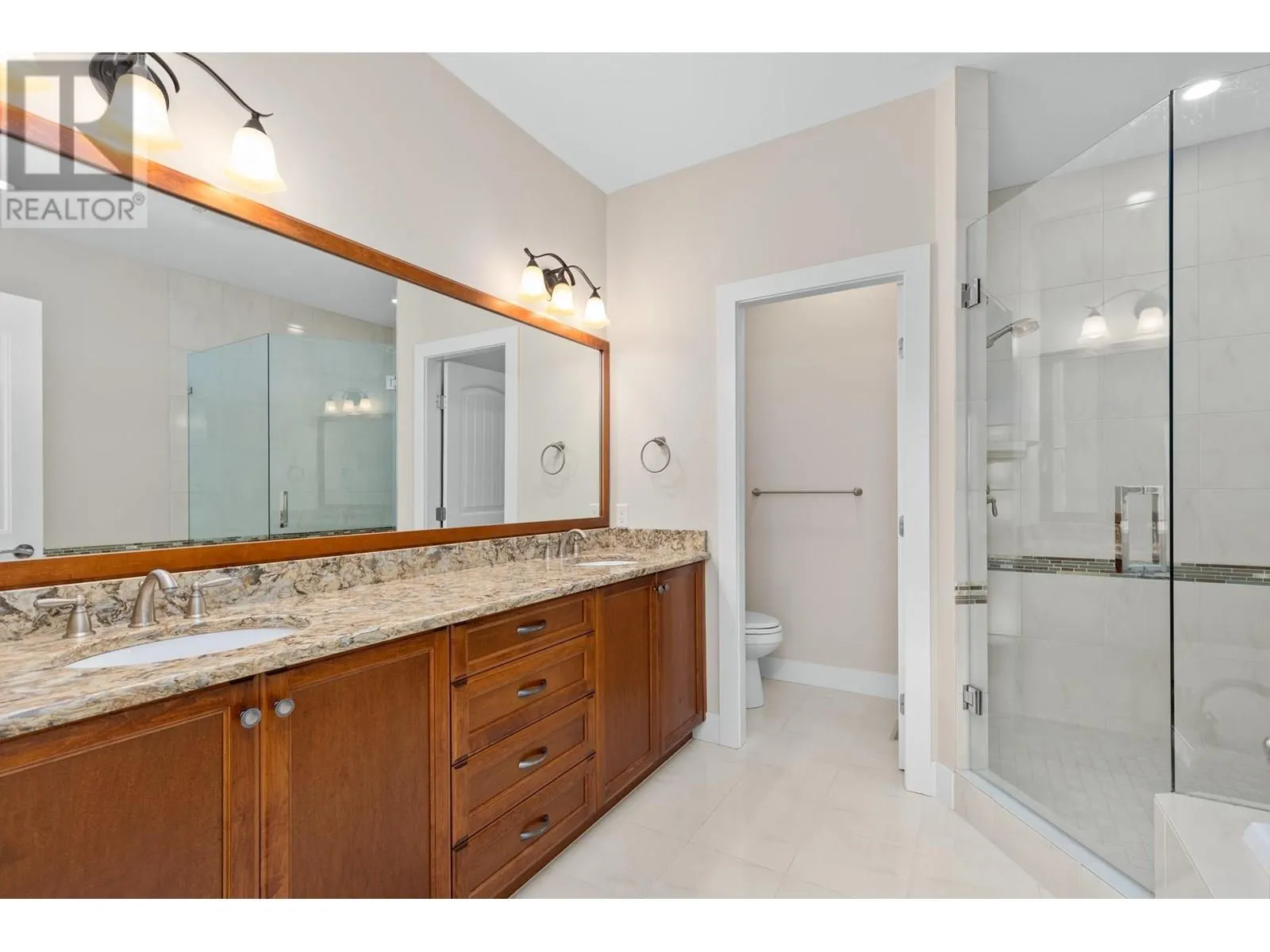 588 Harrogate Lane Unit# 17