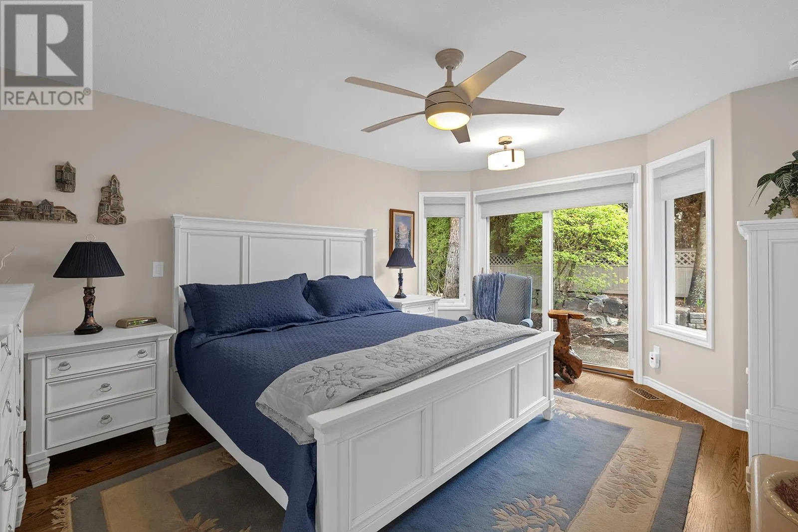 4182 Gallaghers Grove