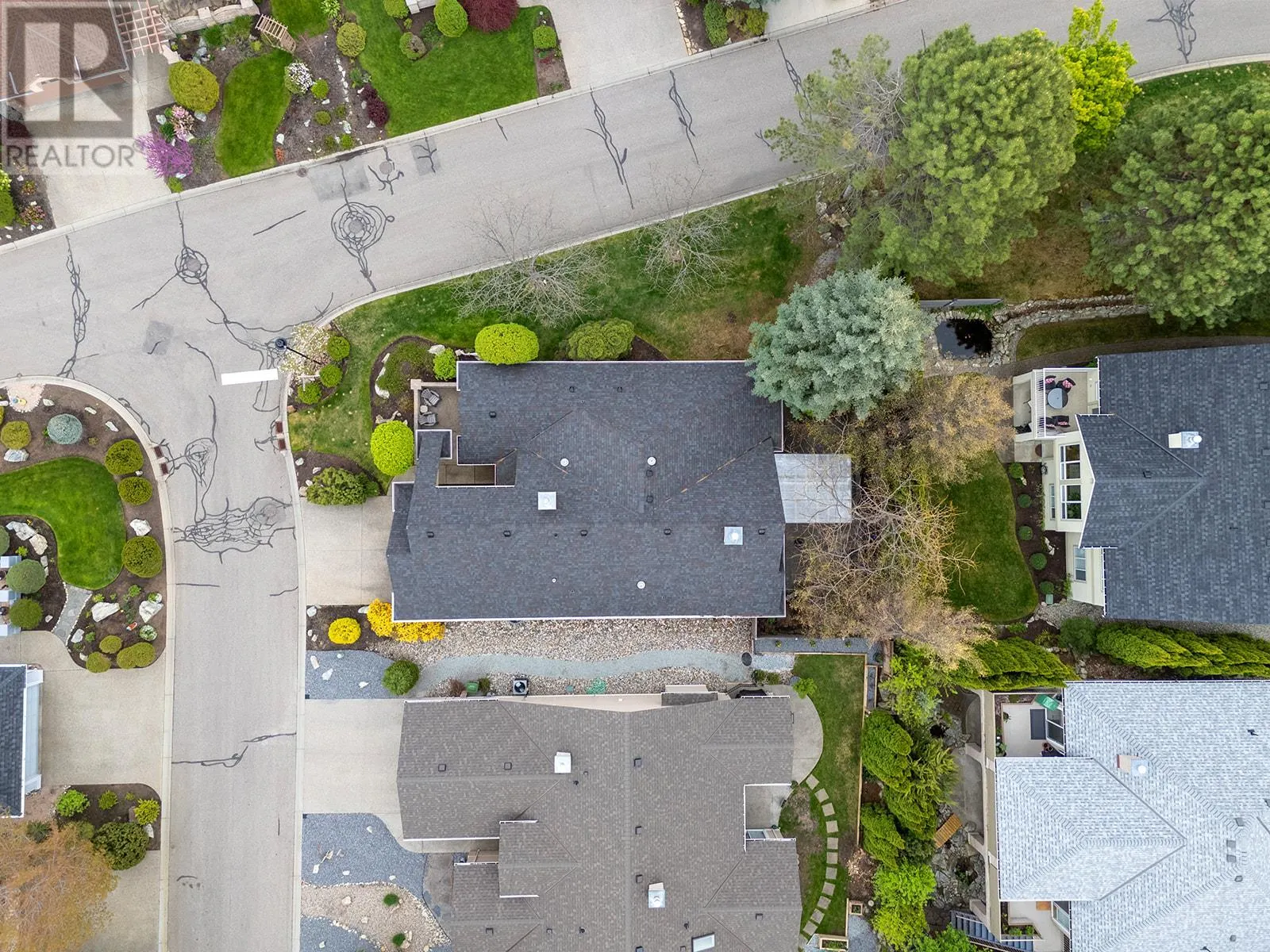 4182 Gallaghers Grove