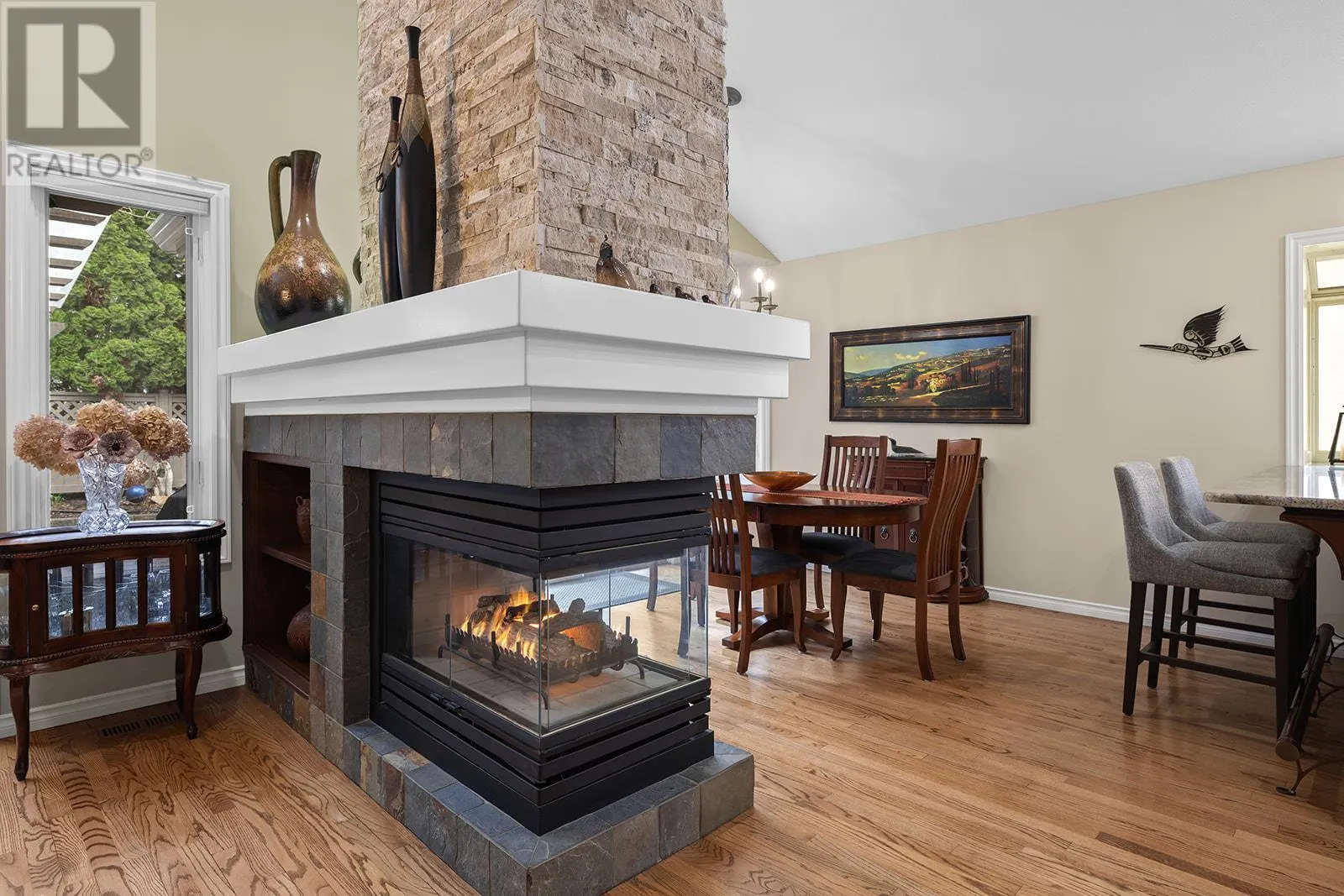 4182 Gallaghers Grove