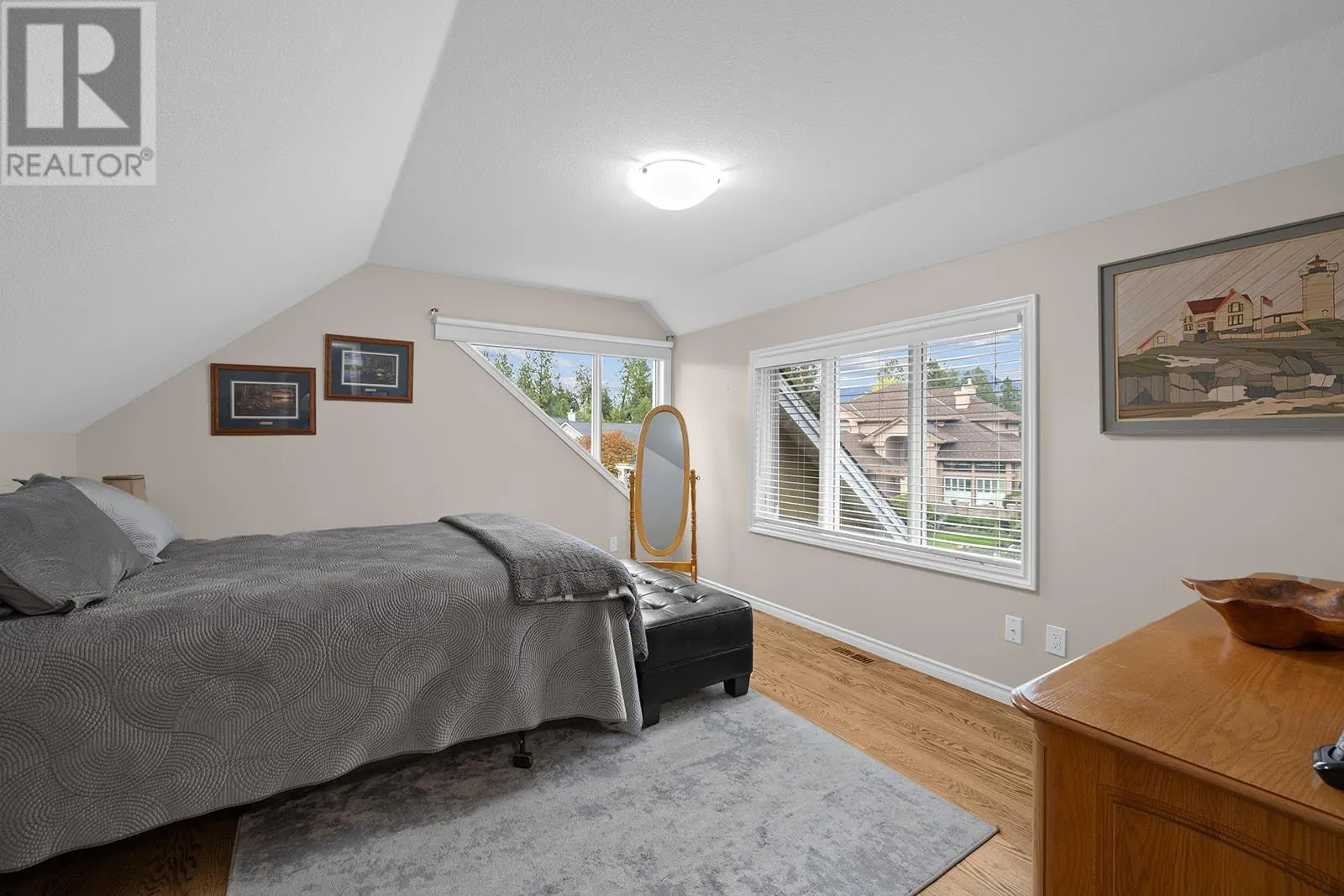 4182 Gallaghers Grove