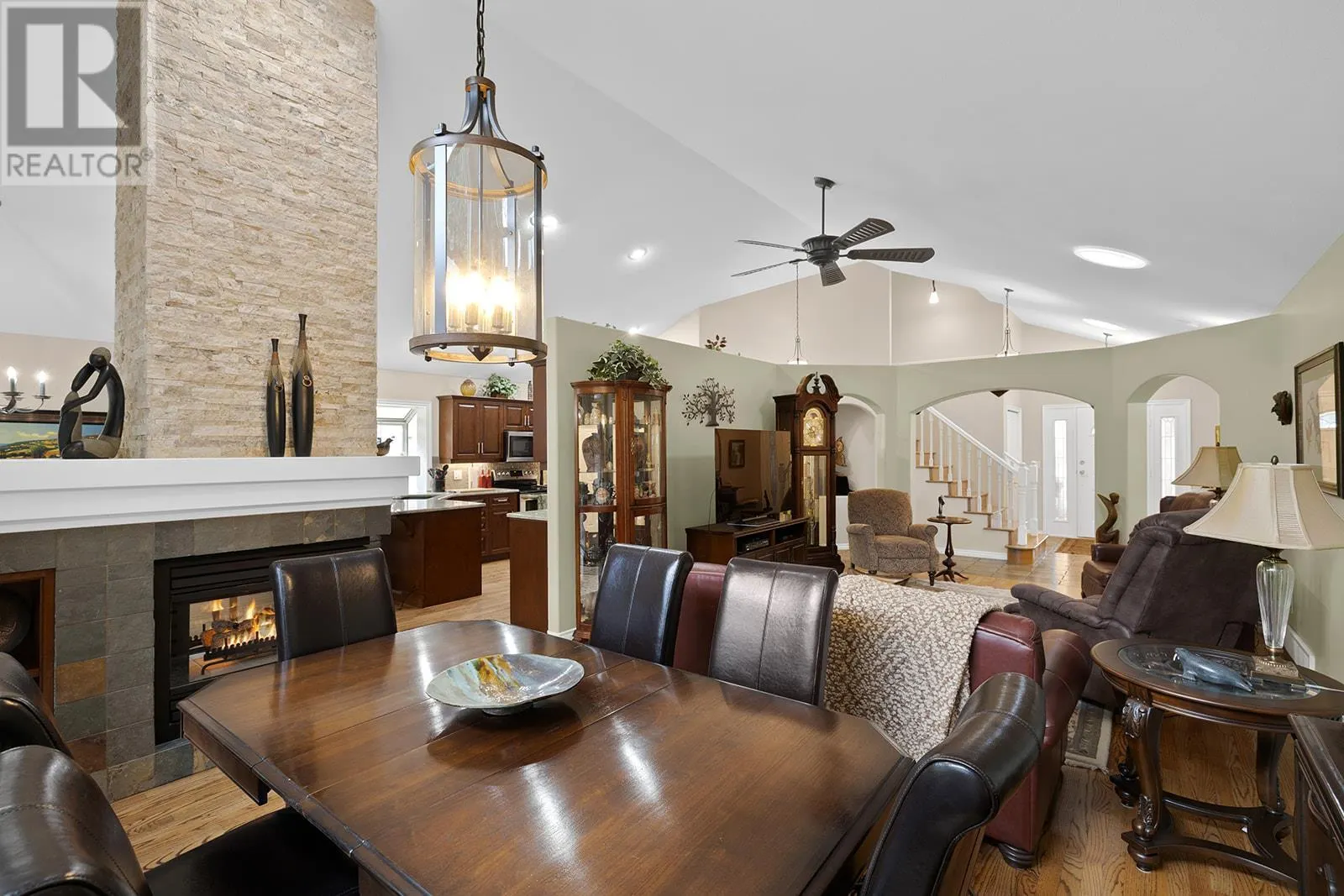 4182 Gallaghers Grove