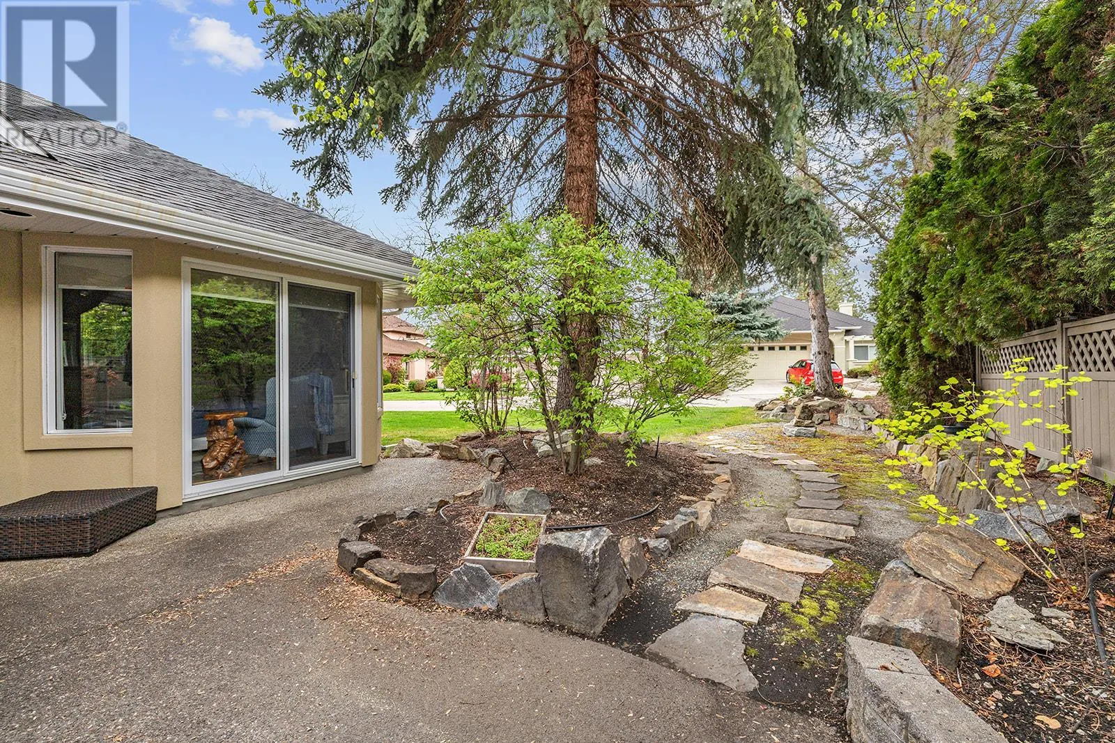 4182 Gallaghers Grove