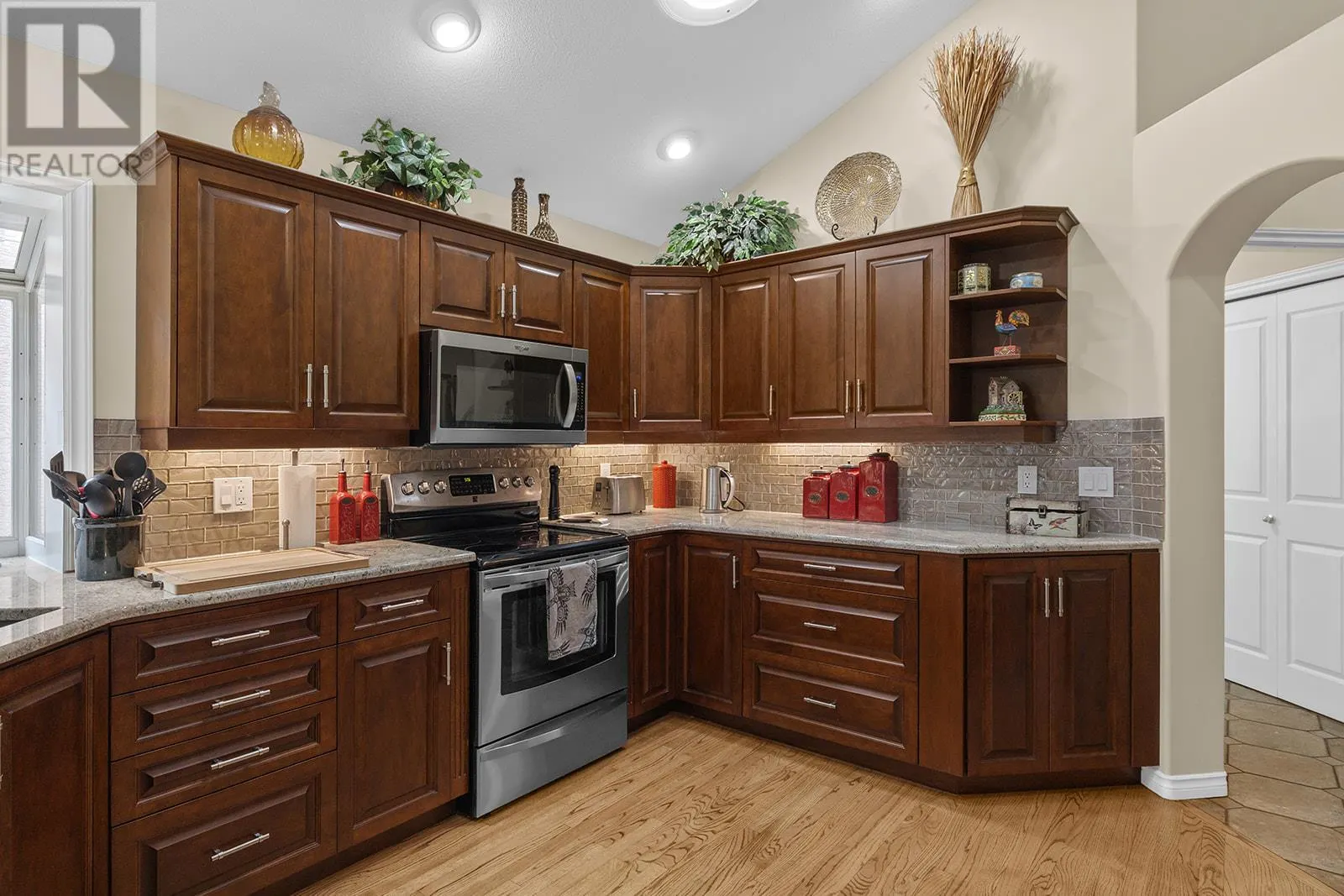 4182 Gallaghers Grove