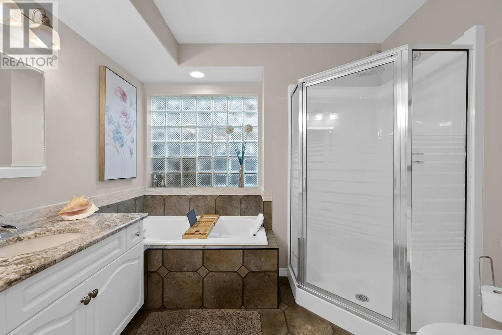 4182 Gallaghers Grove