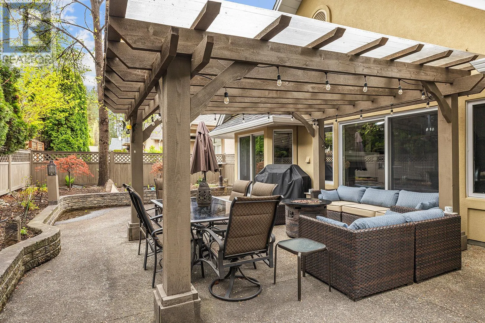 4182 Gallaghers Grove