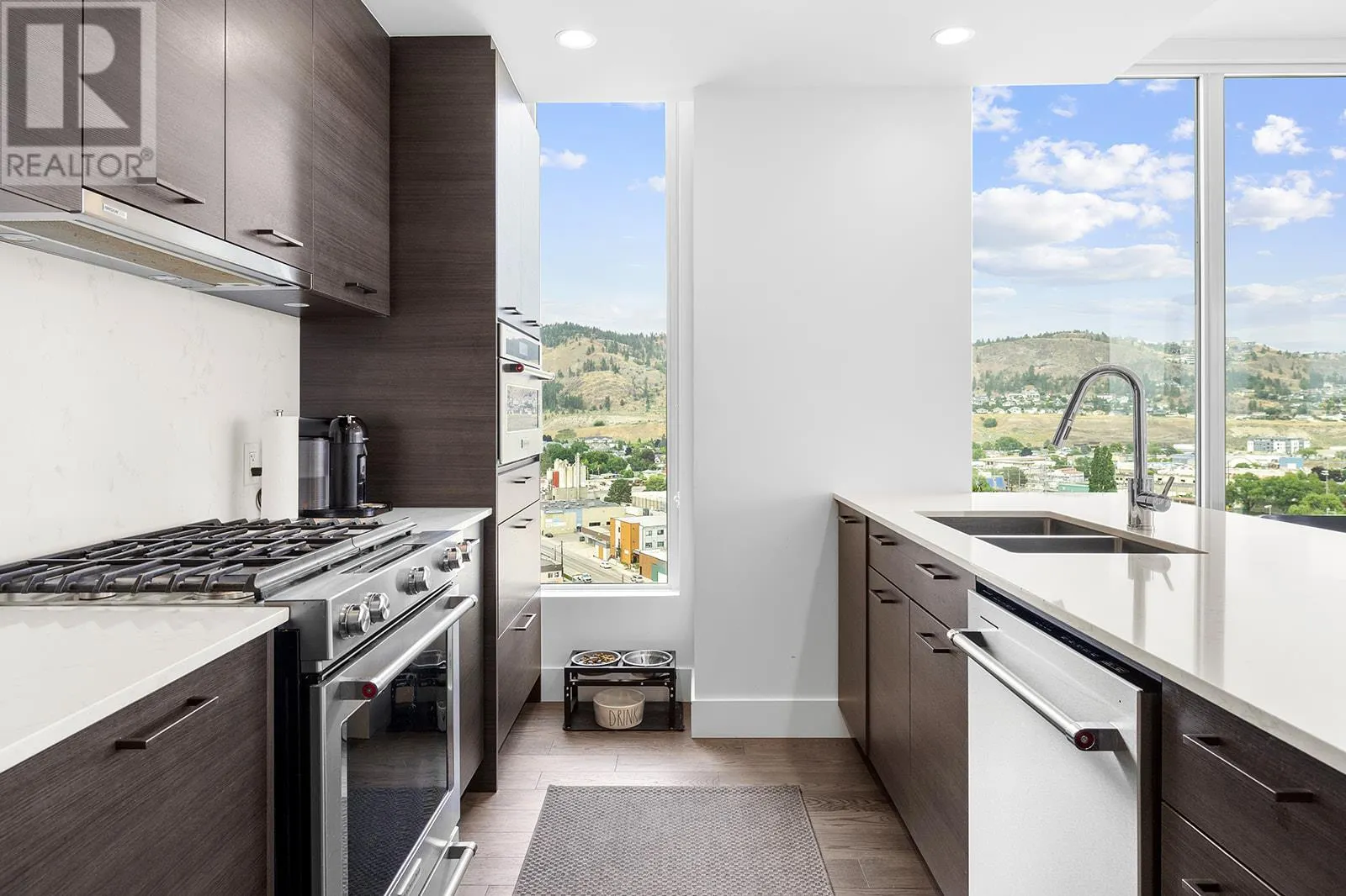 1181 Sunset Drive Unit# 1402