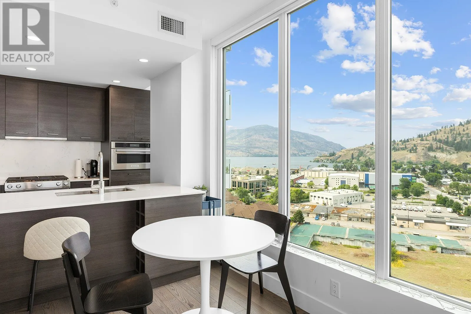 1181 Sunset Drive Unit# 1402