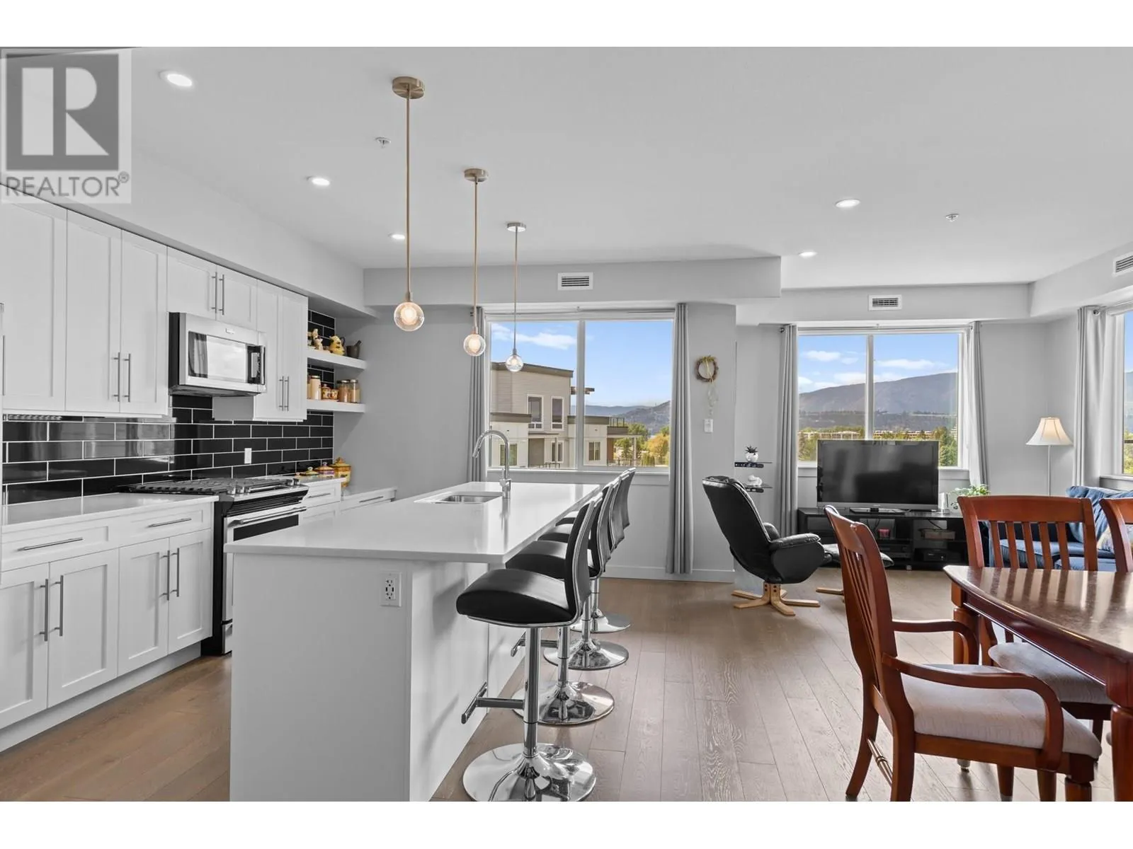 3630 Mission Springs Drive Unit# 604