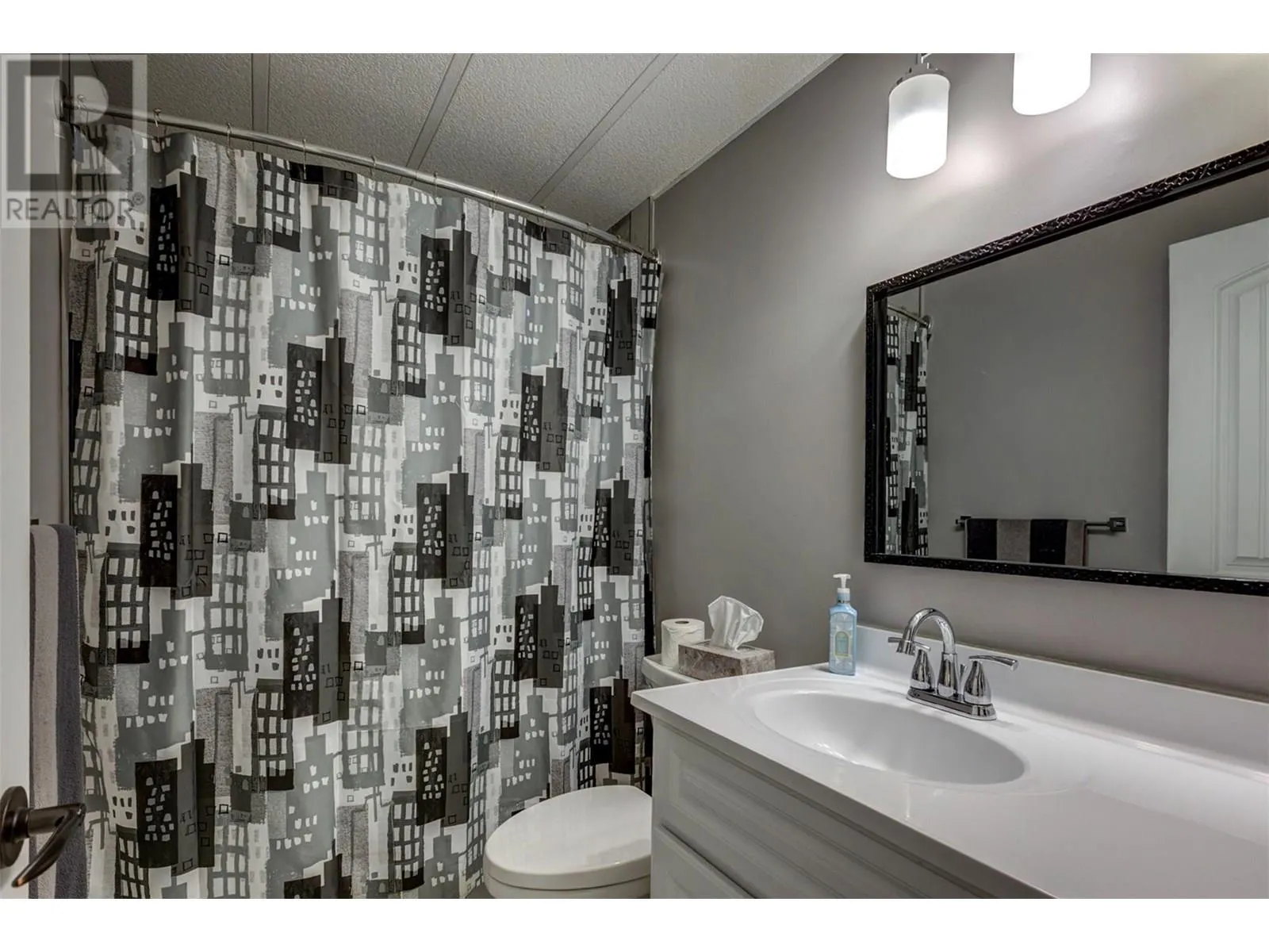 6711 Highway 97 Unit# 34
