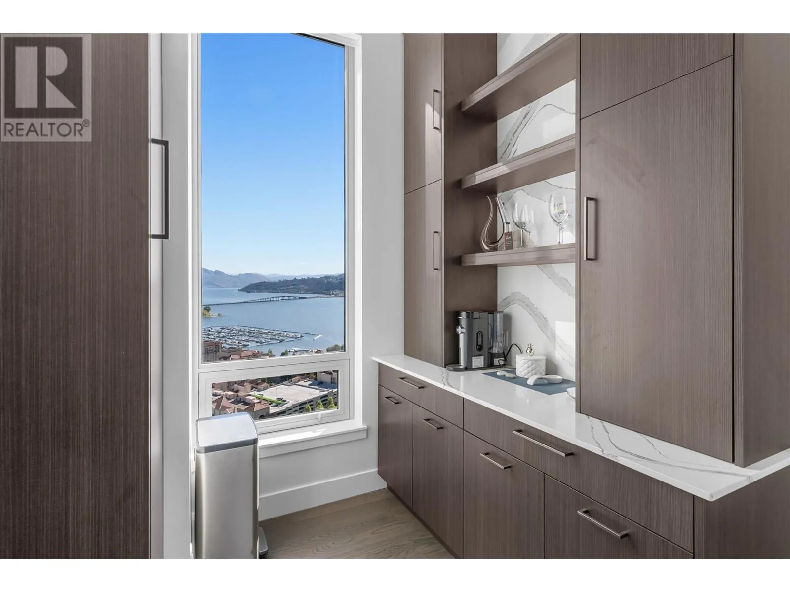 1181 Sunset Drive Unit# 2802