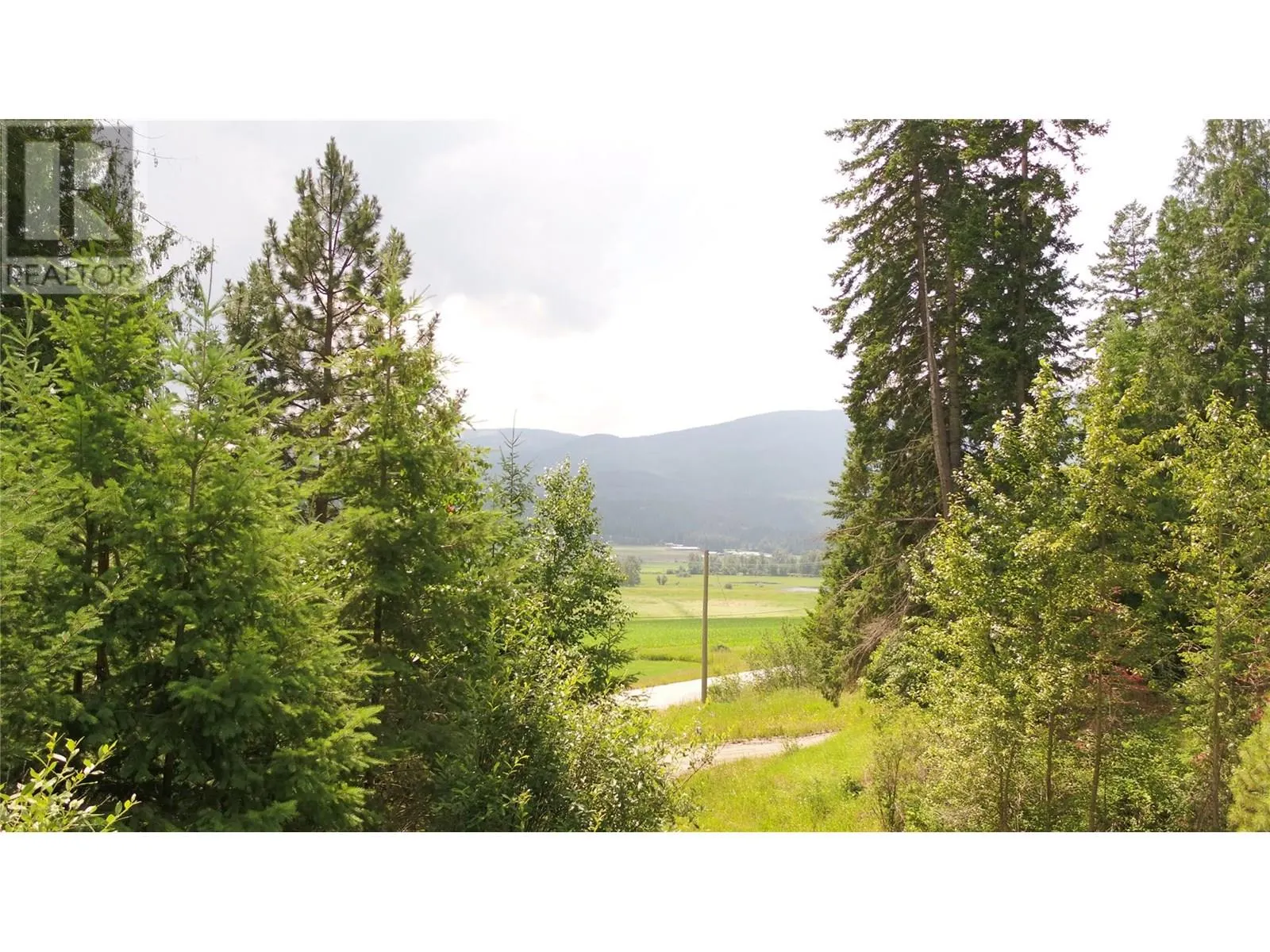 1477 Enderby Mabel Lake Road