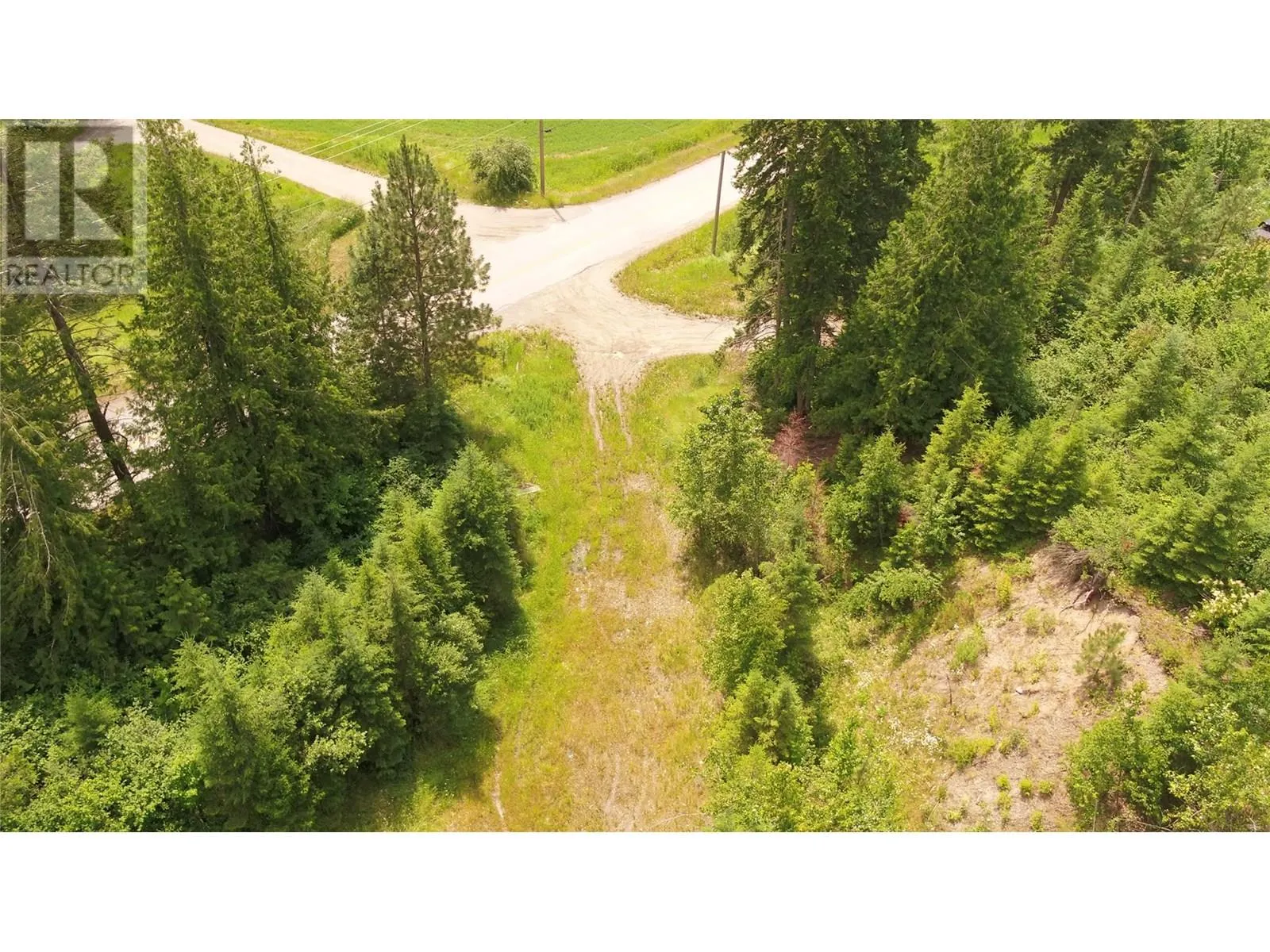 1477 Enderby Mabel Lake Road