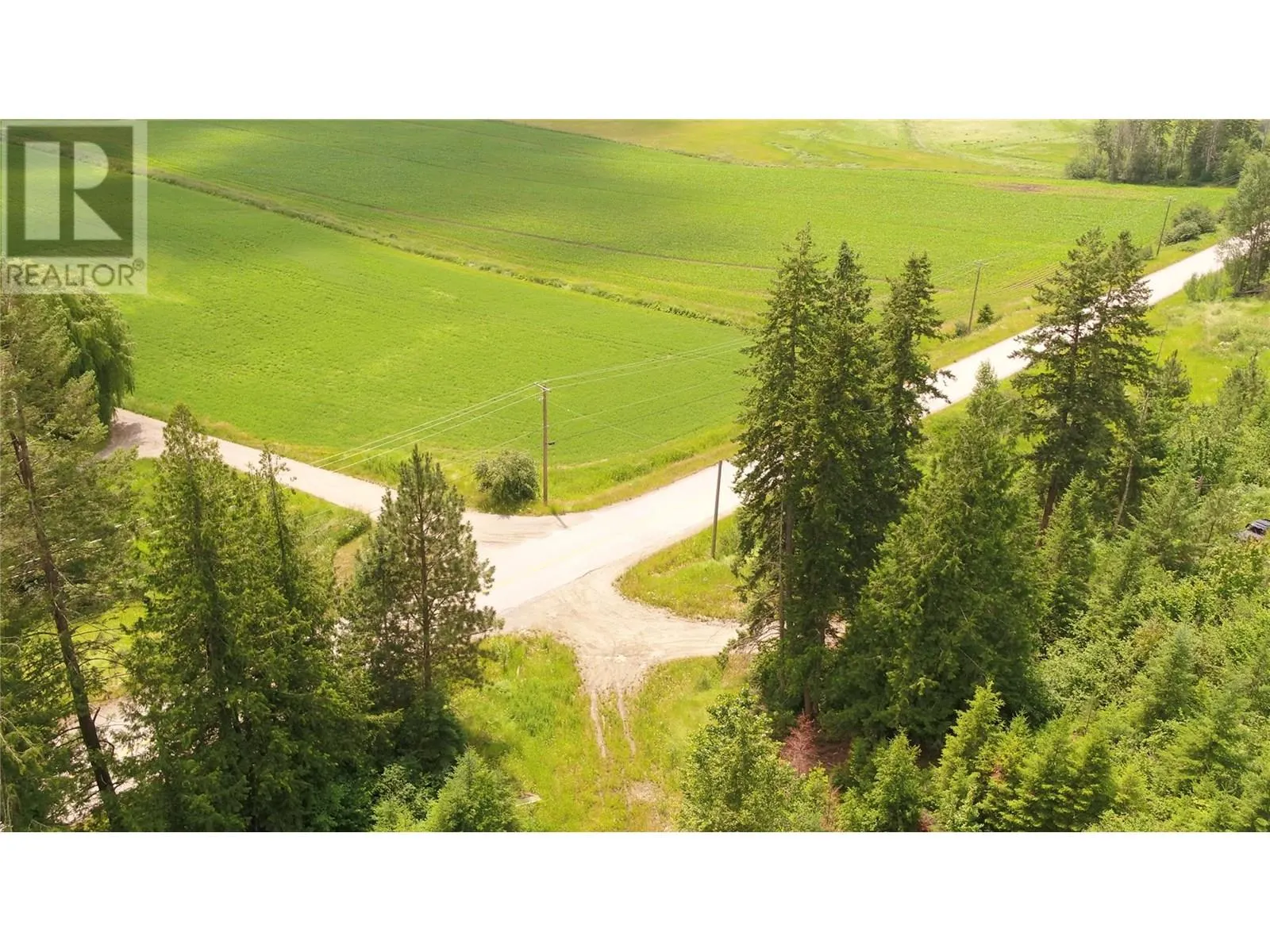 1477 Enderby Mabel Lake Road