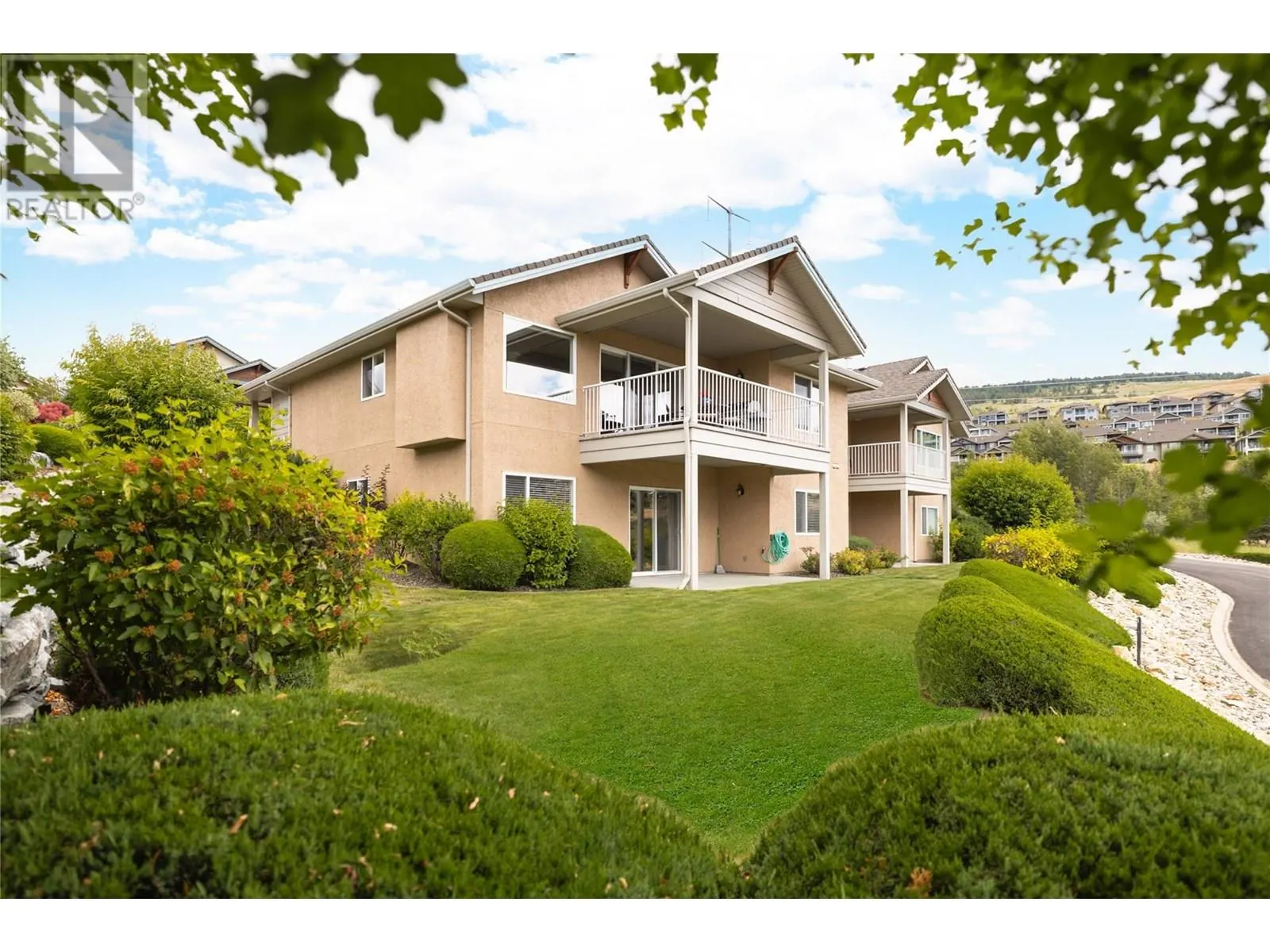 5175 Sandhills Drive