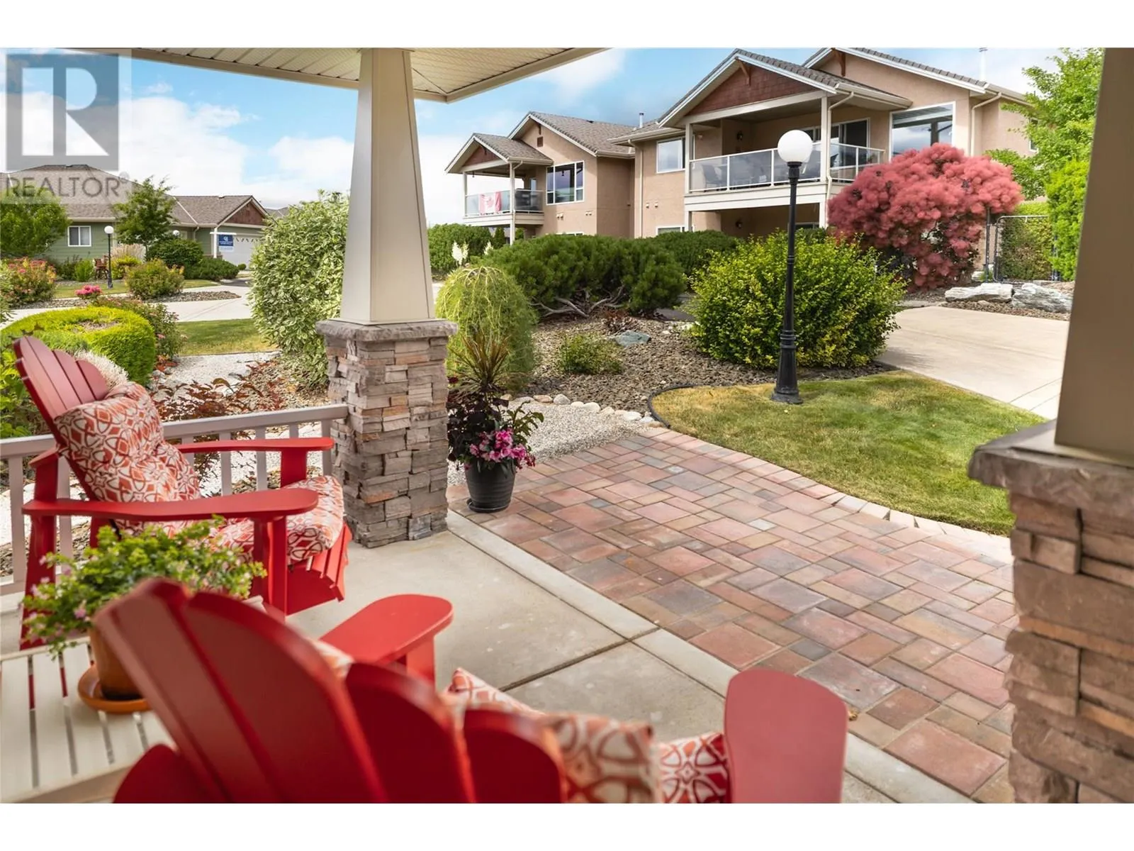 5175 Sandhills Drive