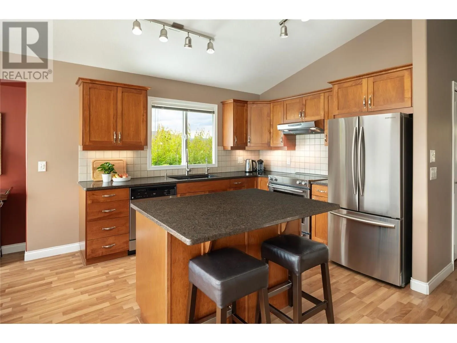 5175 Sandhills Drive