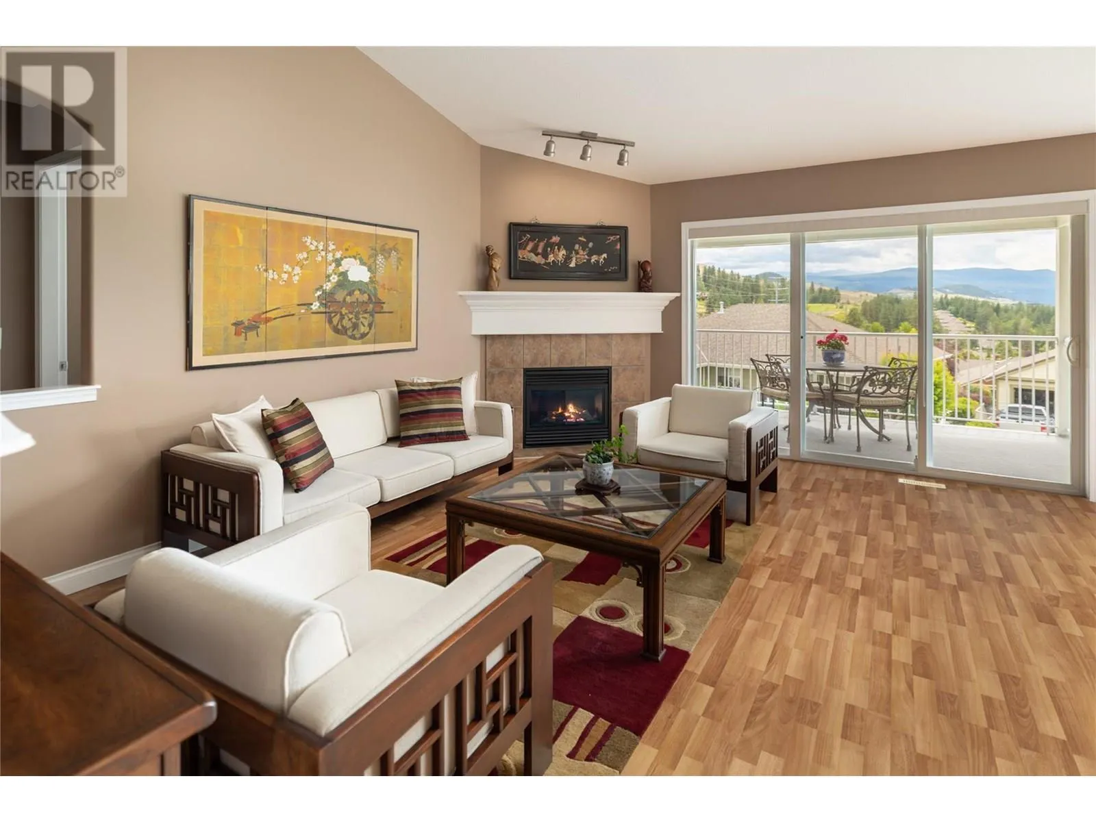 5175 Sandhills Drive