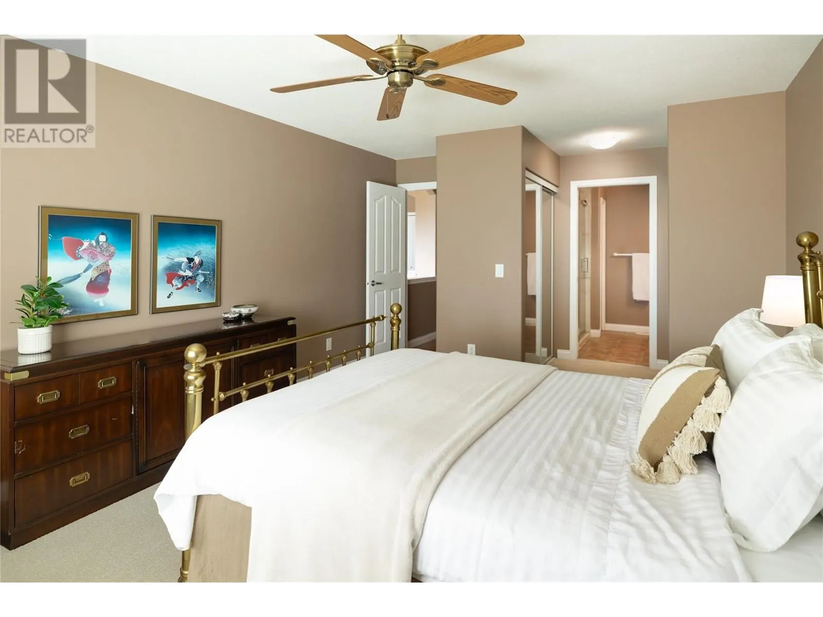5175 Sandhills Drive