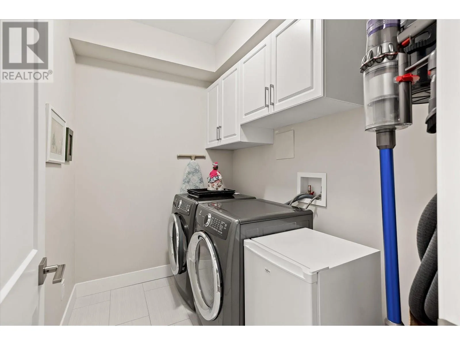 3865 Truswell Road Unit# 401
