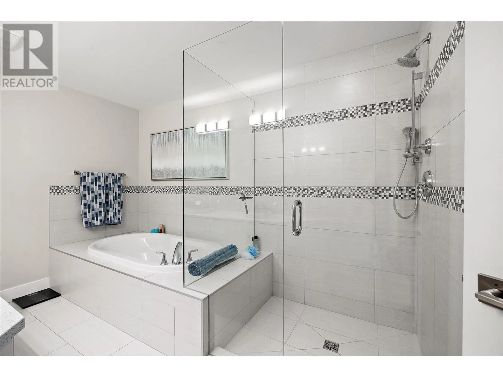 3865 Truswell Road Unit# 401