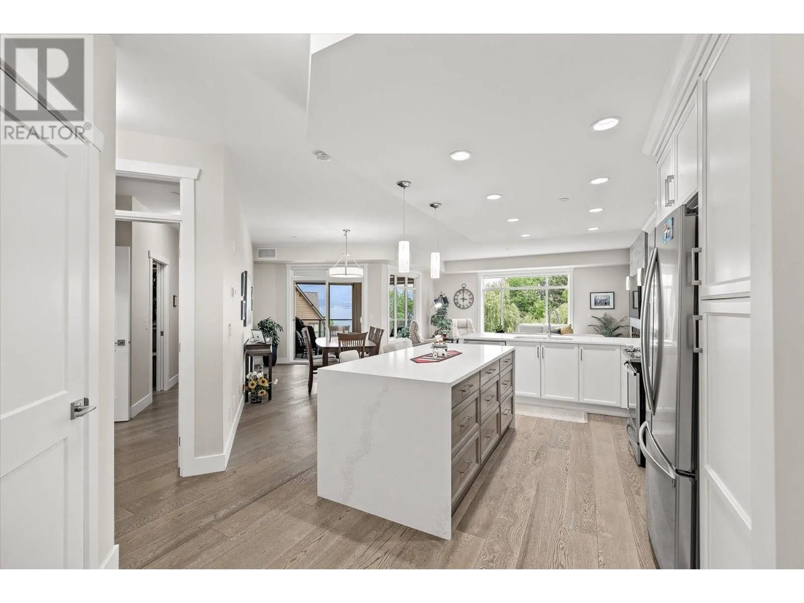 3865 Truswell Road Unit# 401